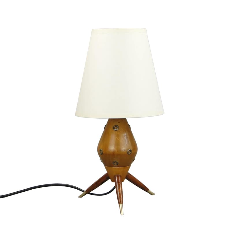 Lampa stołowa New Look, orzech, metal, abażur ecru, Polska, lata 60.