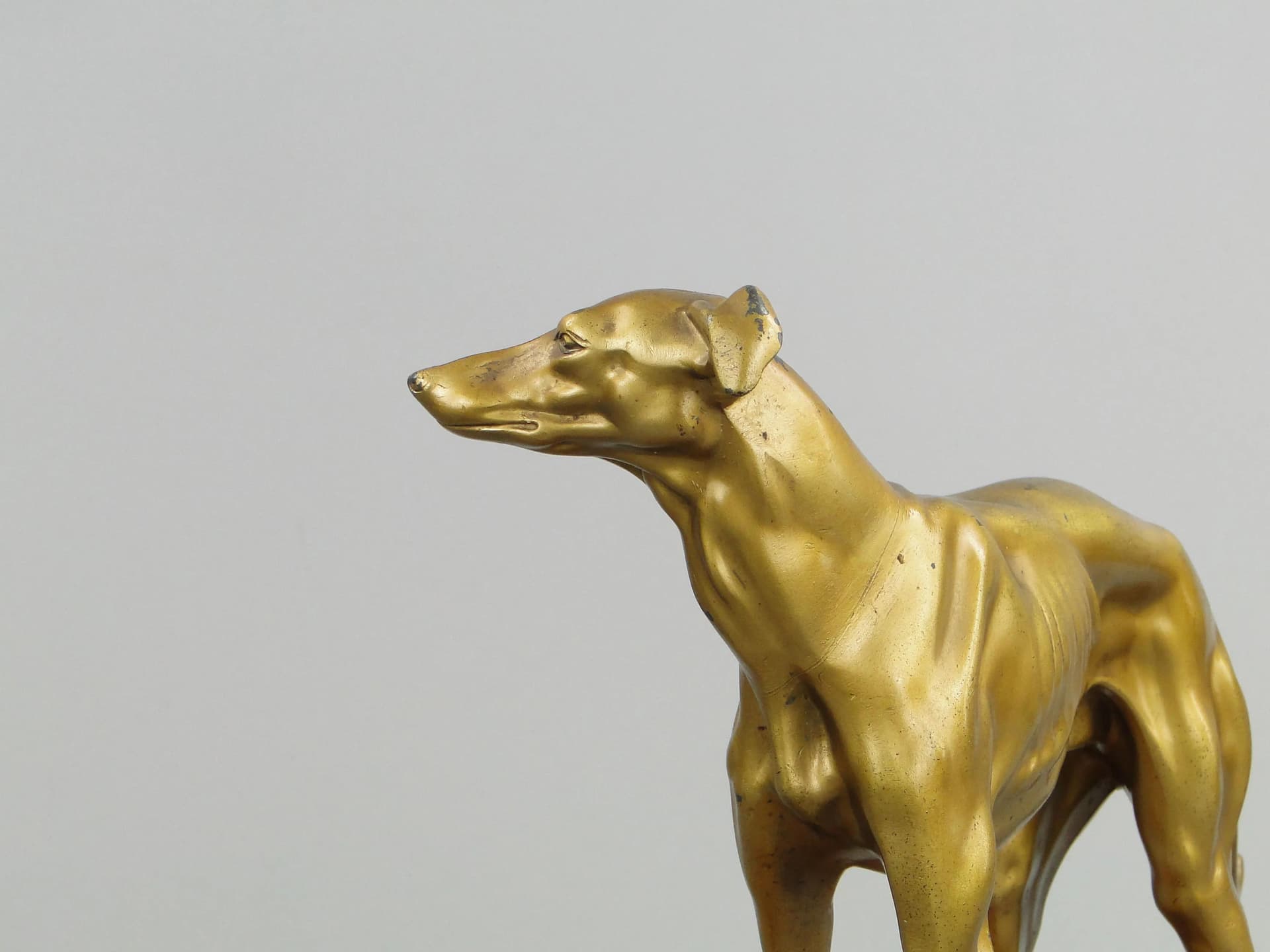 Figura charta Art déco, złocona, metal, Niemcy, lata 20. - 13091