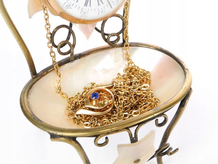 Postument na zegarek kieszonkowy, złocony mosiądz, muszla, Austria, XIX wiek - 188965