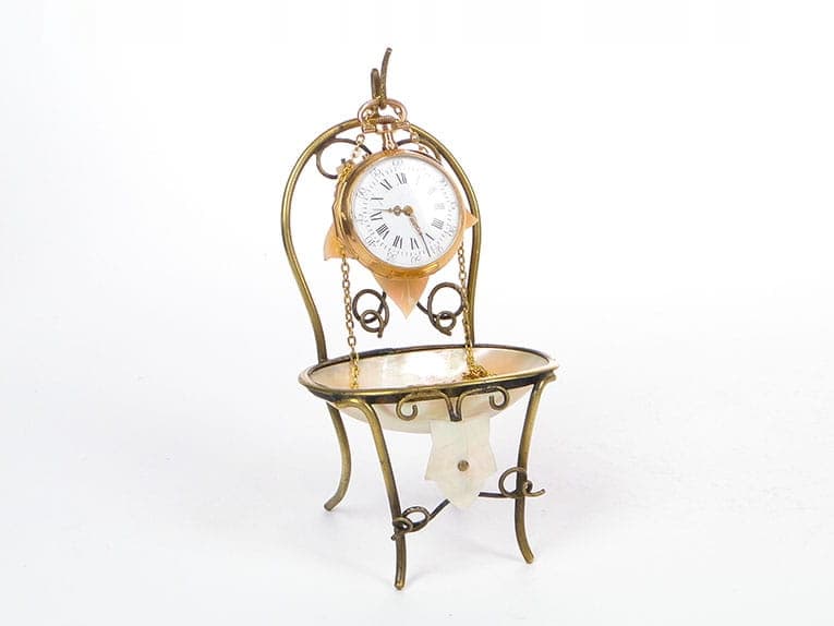 Postument na zegarek kieszonkowy, złocony mosiądz, muszla, Austria, XIX wiek - 188970