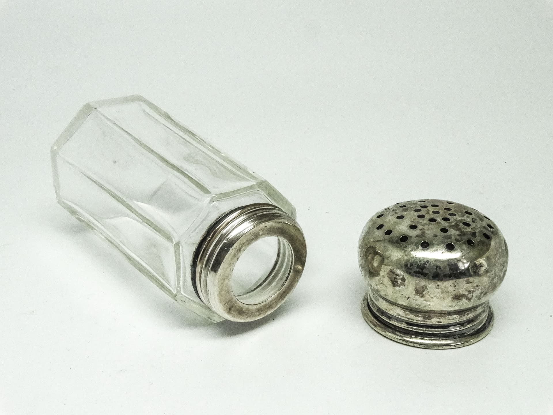 Cukiernica do cukru pudru Art Deco, szkło, mosiądz srebrzony, Belgia, lata 30. - 189068