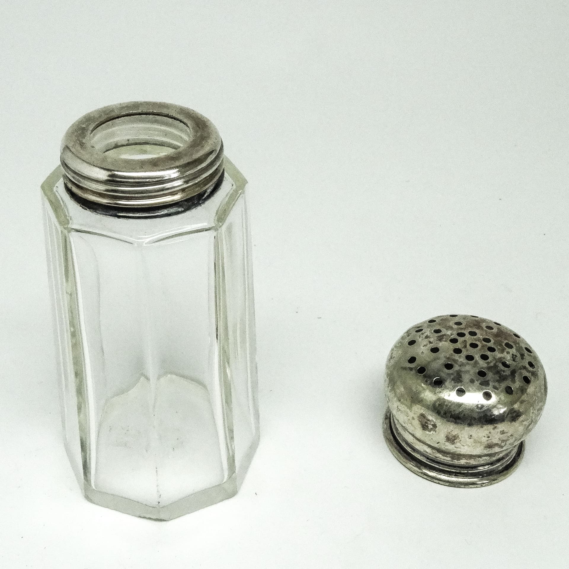 Cukiernica do cukru pudru Art Deco, szkło, mosiądz srebrzony, Belgia, lata 30. - 189067