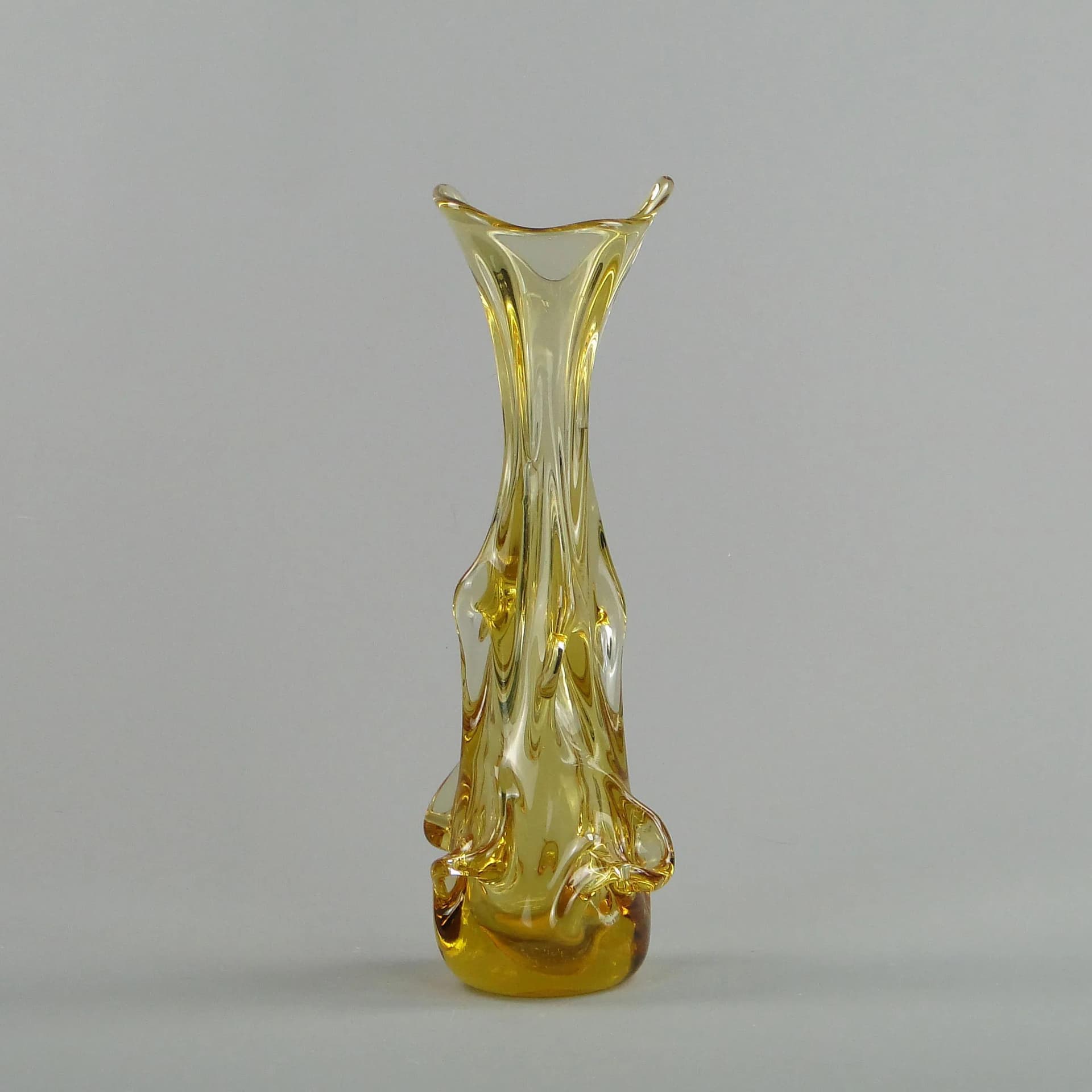 Wazon, szkło turkusowy, Czechosłowacja, lata 60. - 13225