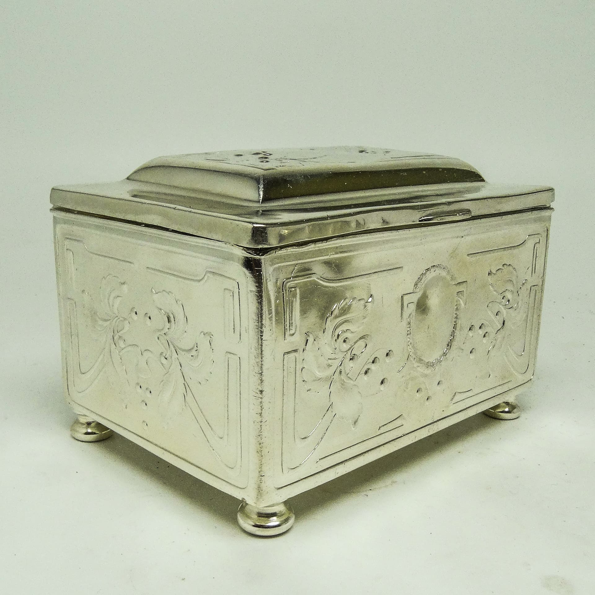 Cukiernica, Secesja, mosiądz srebrzony, Polska, początek XX w. - 189503