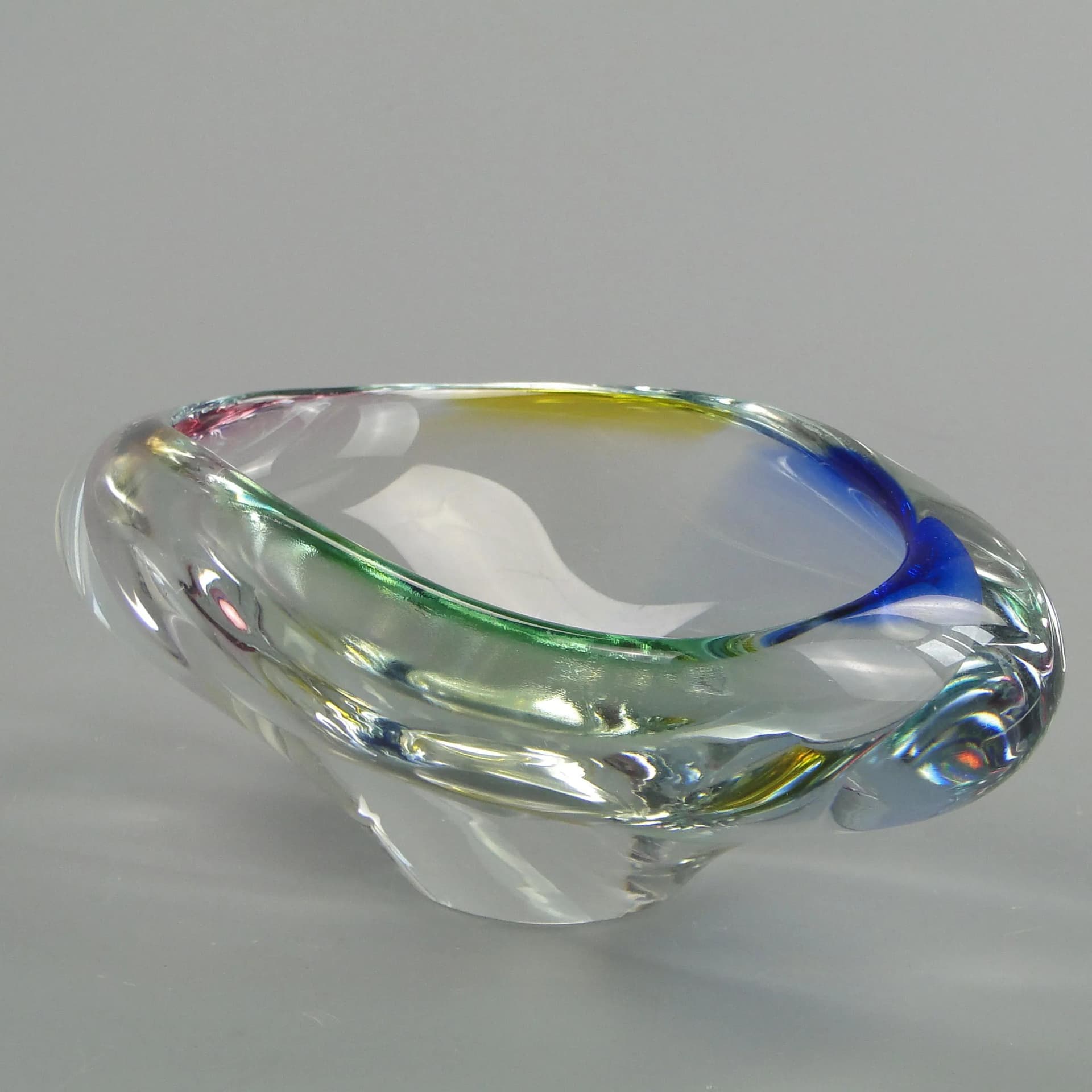 Decorative bowl, multicolor glass, Czechoslovakia, 1960s. - 13191