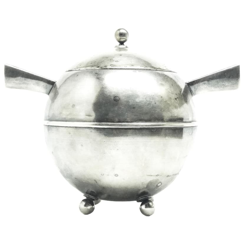 Cukiernica Postmodernizm, mosiądz srebrzony, Polska, lata 50.