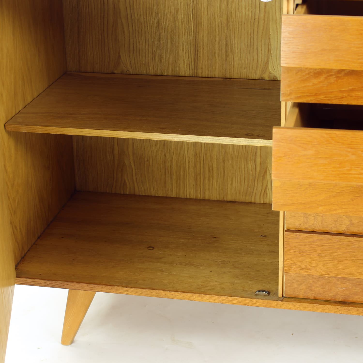 Highboard U 459, light brown oak, by J. Jiroutek, Interier Praha, Czechoslovakia, 1960s. - 190125
