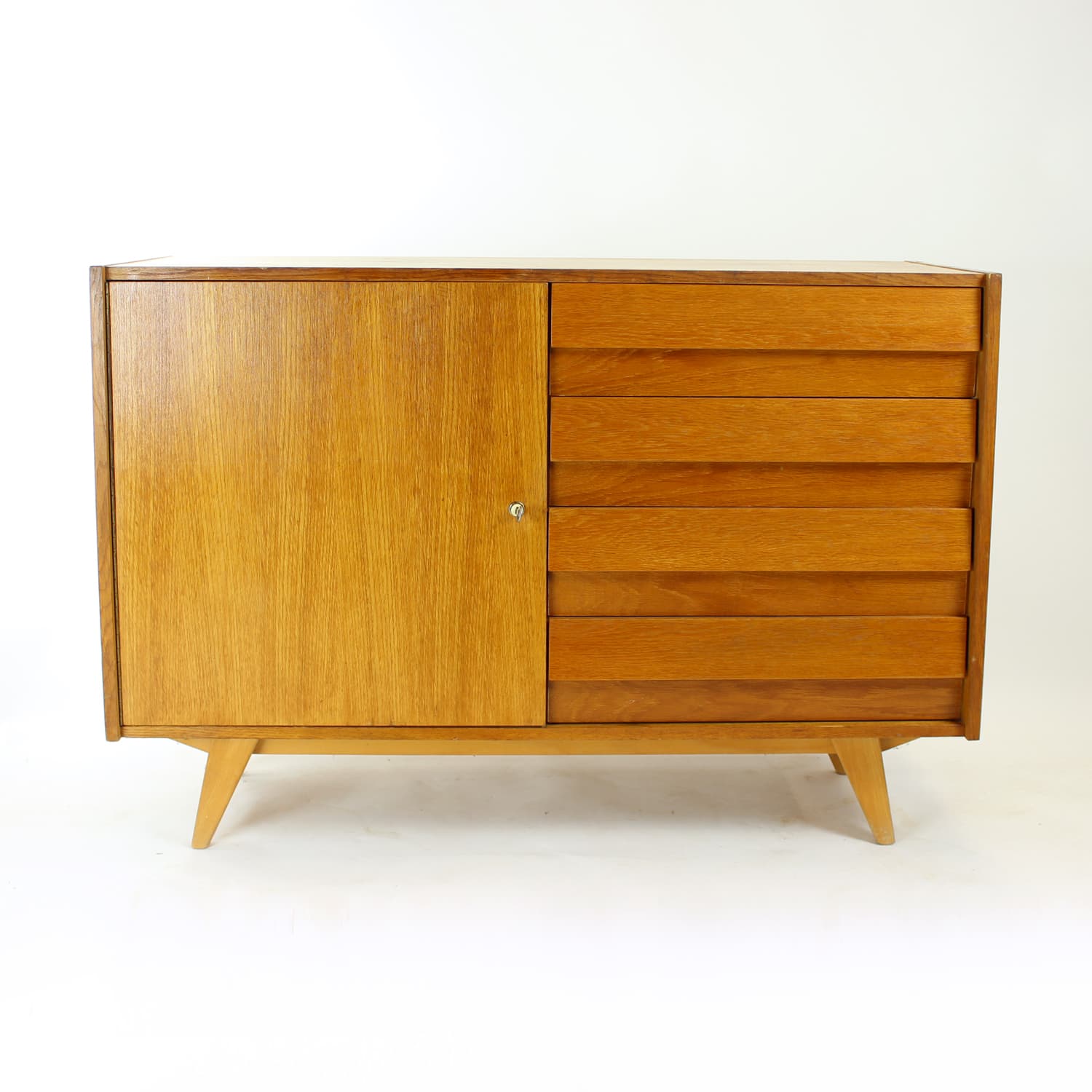 Highboard U 459, light brown oak, by J. Jiroutek, Interier Praha, Czechoslovakia, 1960s. - 190130