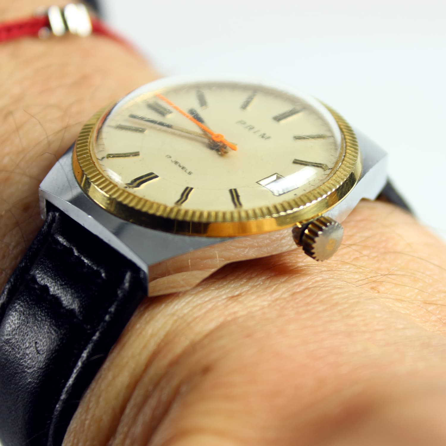 Zegarek naręczny Prim 17 Jewels, czarny, złoty, czerwony, kość słoniowa, Czechosłowacja, lata 60. - 190139