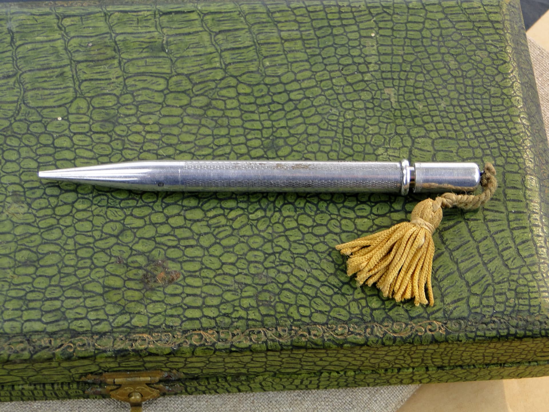 Ołówek mechaniczny edwardiański, srebro, Wielka Brytania, początek XX w. - 190339