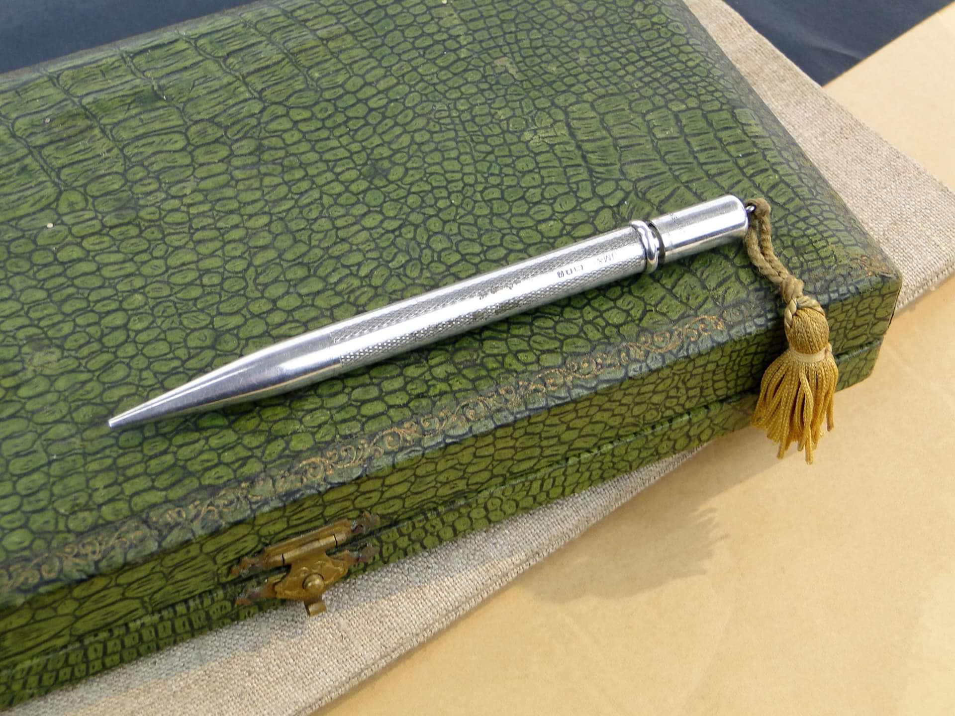 Ołówek mechaniczny edwardiański, srebro, Wielka Brytania, początek XX w. - 190340