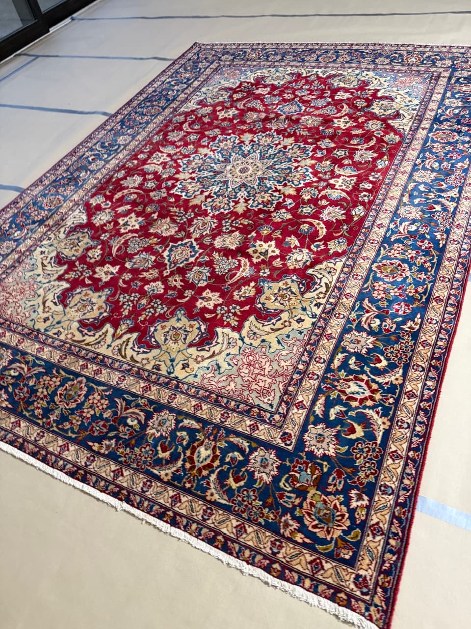 Rug Keshan 380x270 cm, red, wool, Iran - 190391