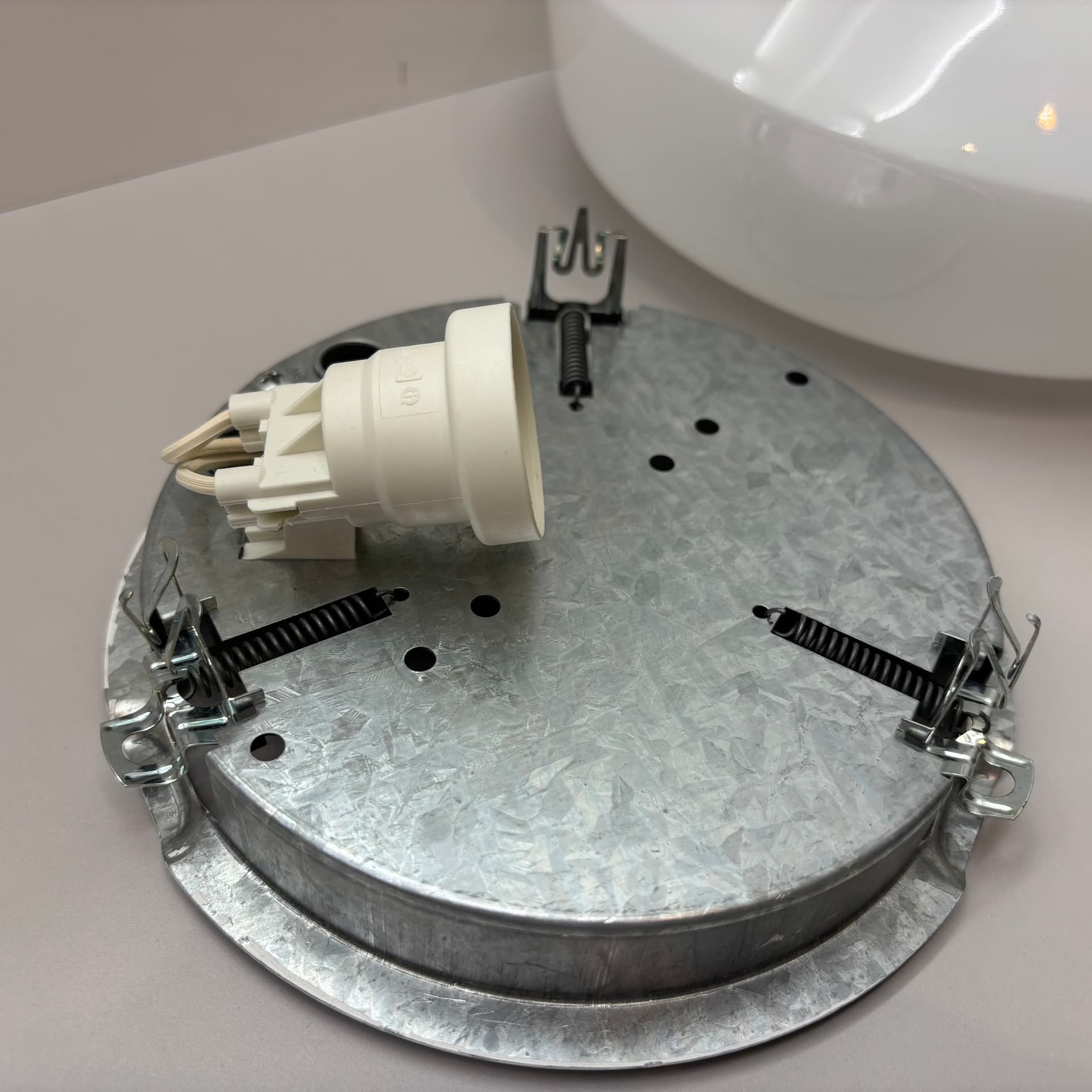 Kinkiet Bauhaus, biały, szkło, Niemcy, lata 90. - 190419