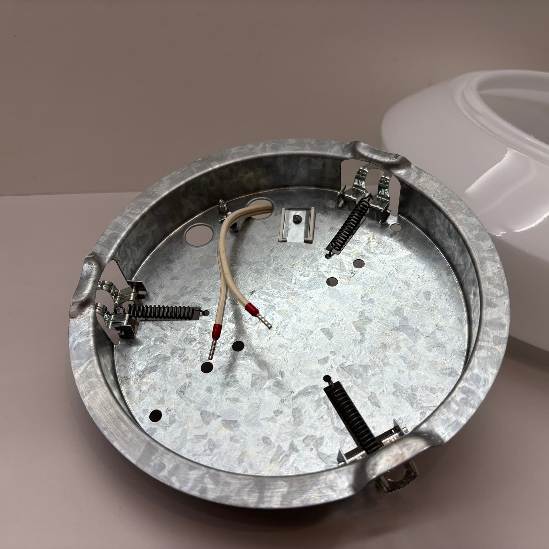 Kinkiet Bauhaus, biały, szkło, Niemcy, lata 90. - 190420