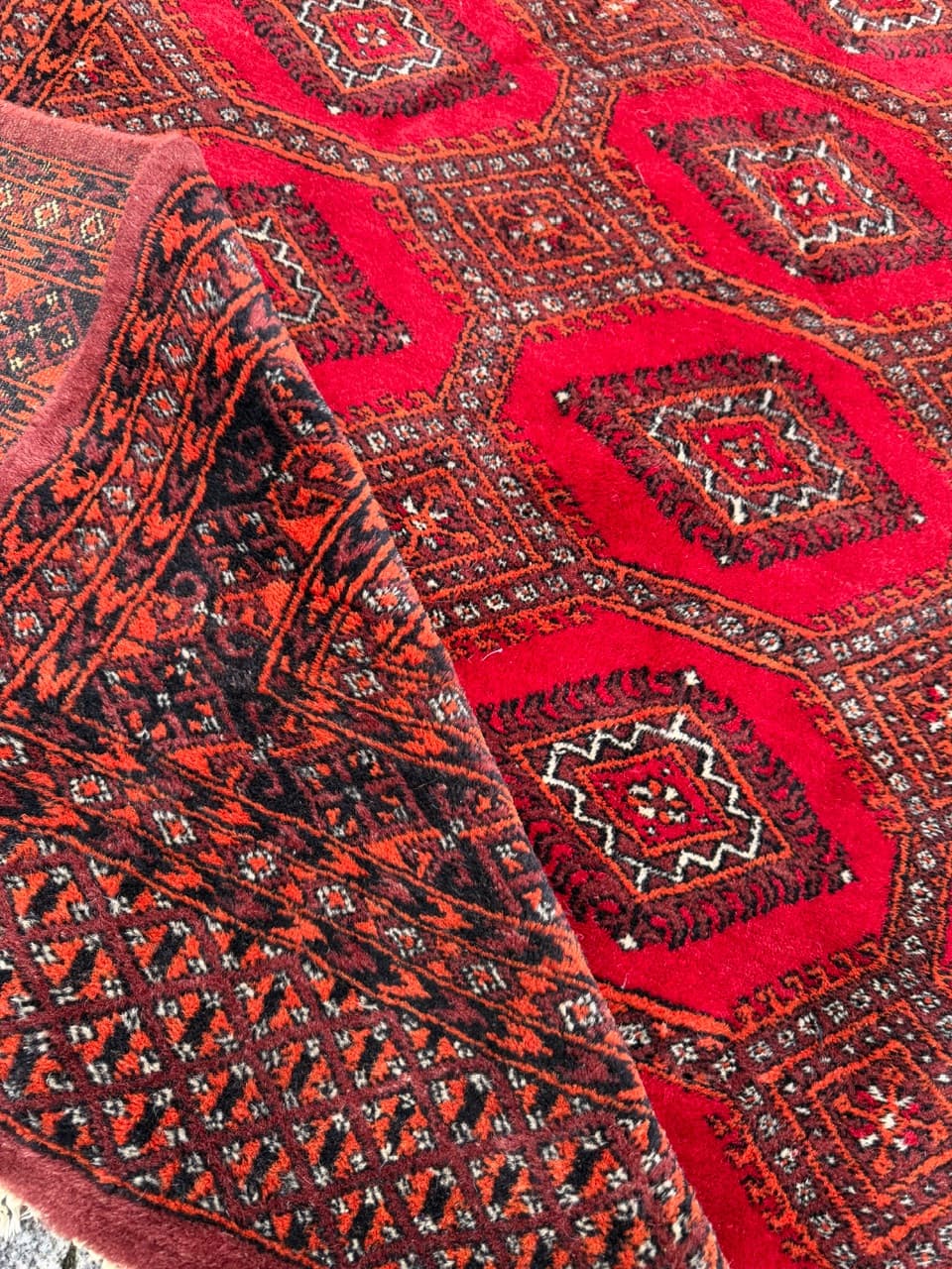 Dywan Buchara Art déco 265x160 cm, wełna czerwona, Pakistan, lata 90. - 190510