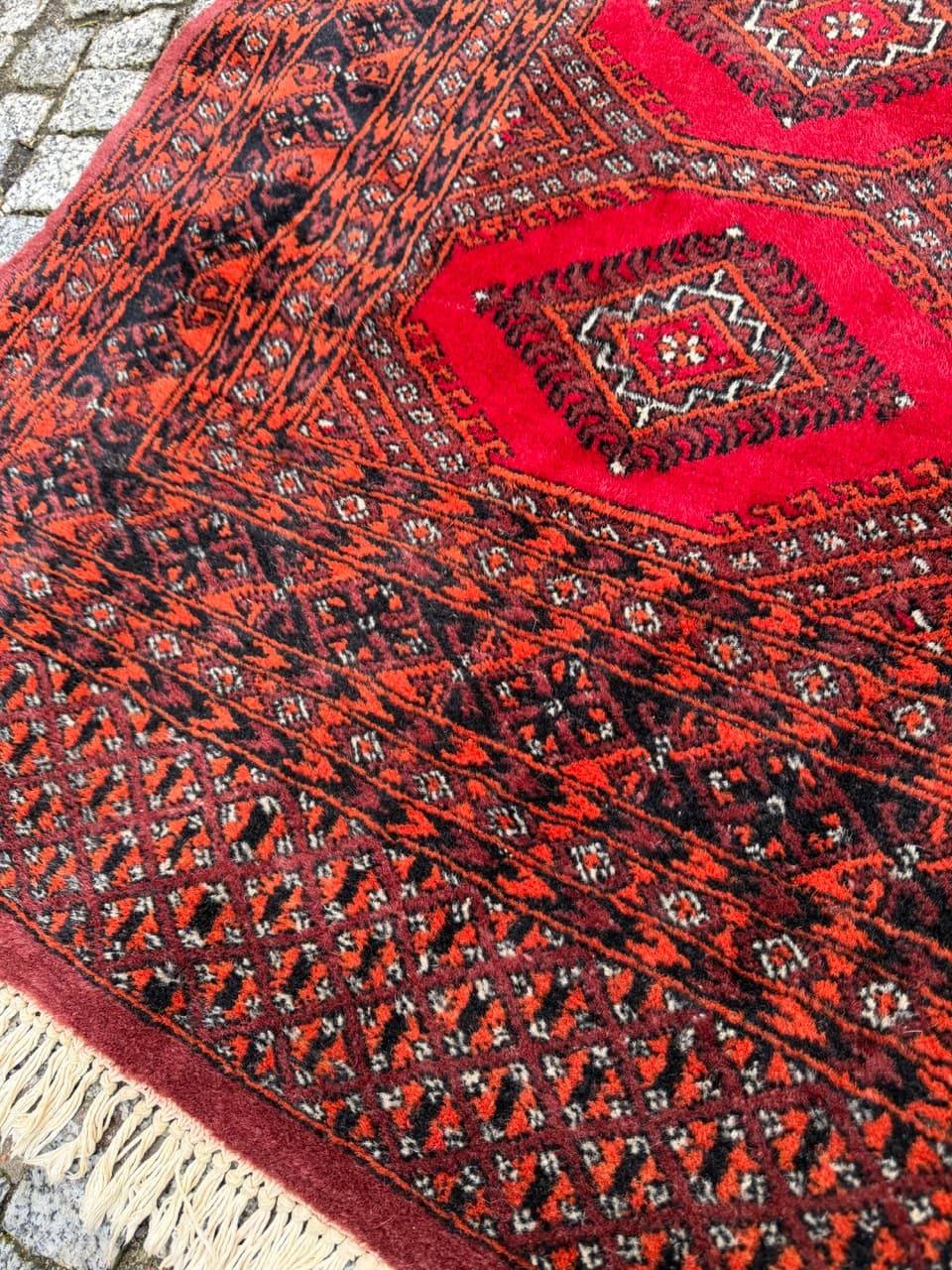 Dywan Buchara Art déco 265x160 cm, wełna czerwona, Pakistan, lata 90. - 190507