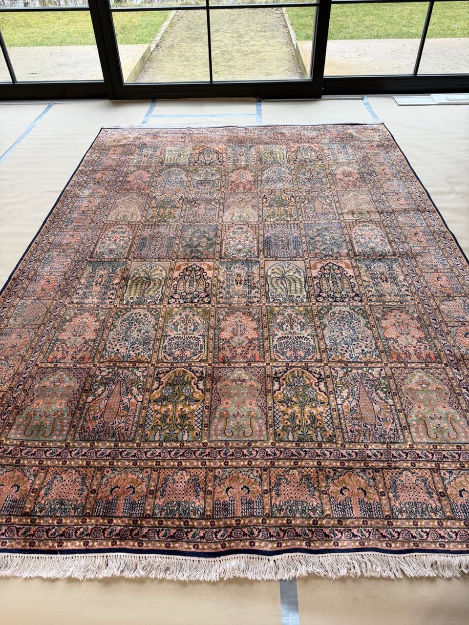 Rug Ghoum/Qom 350x245 cm, multicolor silk, India - 190555