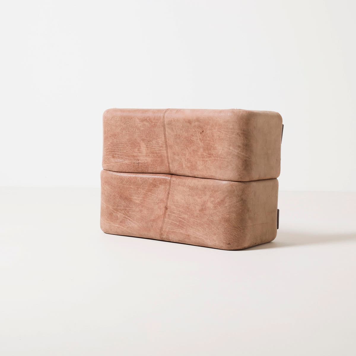 Pufa Coronado, skóra beżowa, proj. T. Scarpa, B&B Italia, Włochy, lata 80. - 190742