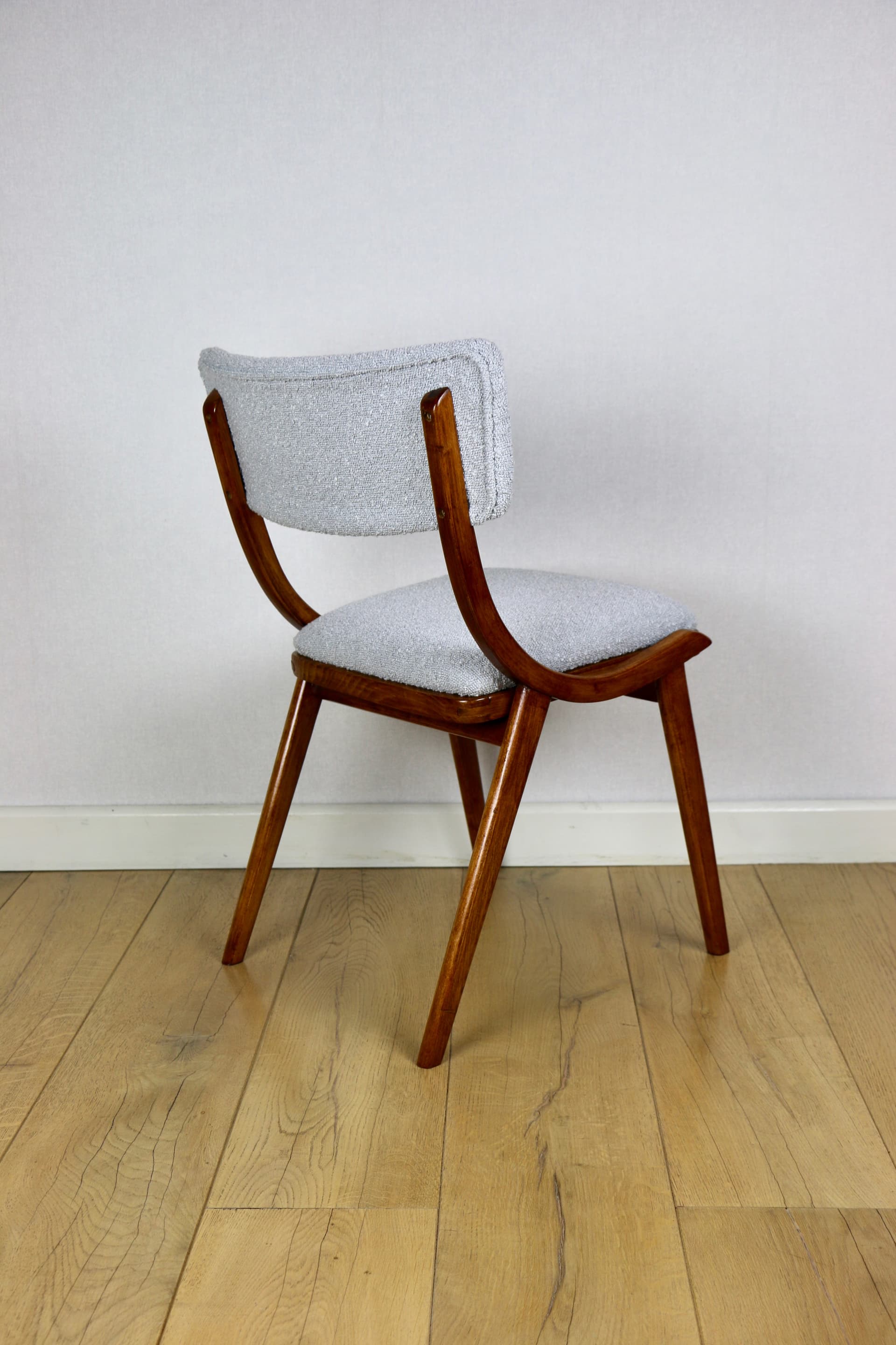 Krzesło Skoczek, błękitny, szary, boucle, lata 70. - 190841