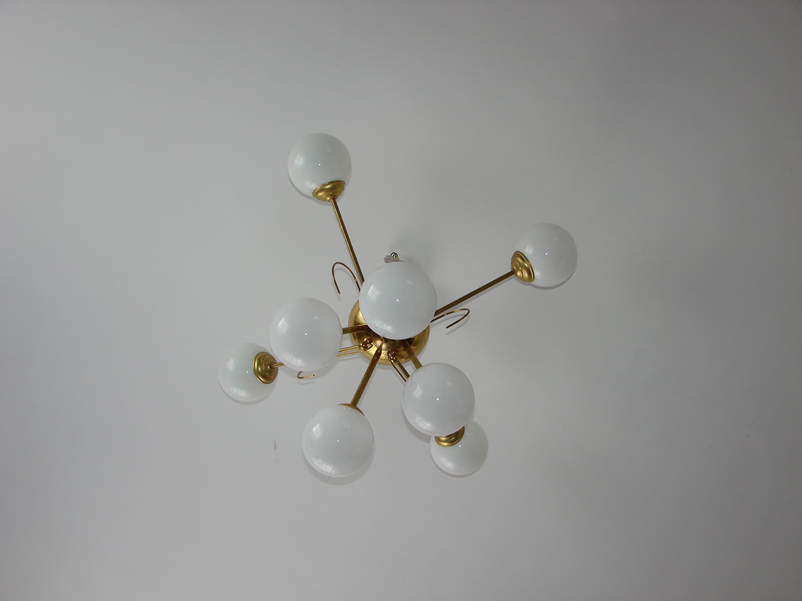 Chandelier Sputnik, space age, golden brass, white glass, 1960s - 190852