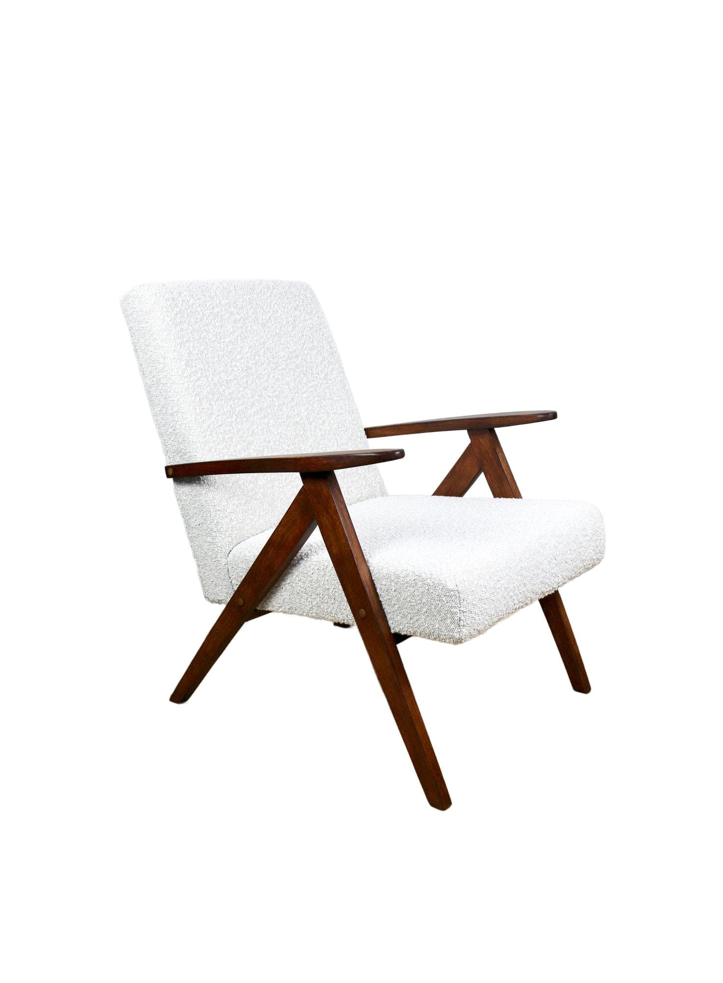 Fotel B-310 VAR, bouclé ivory, dąb brązowy, Polska, lata 70. - 192759