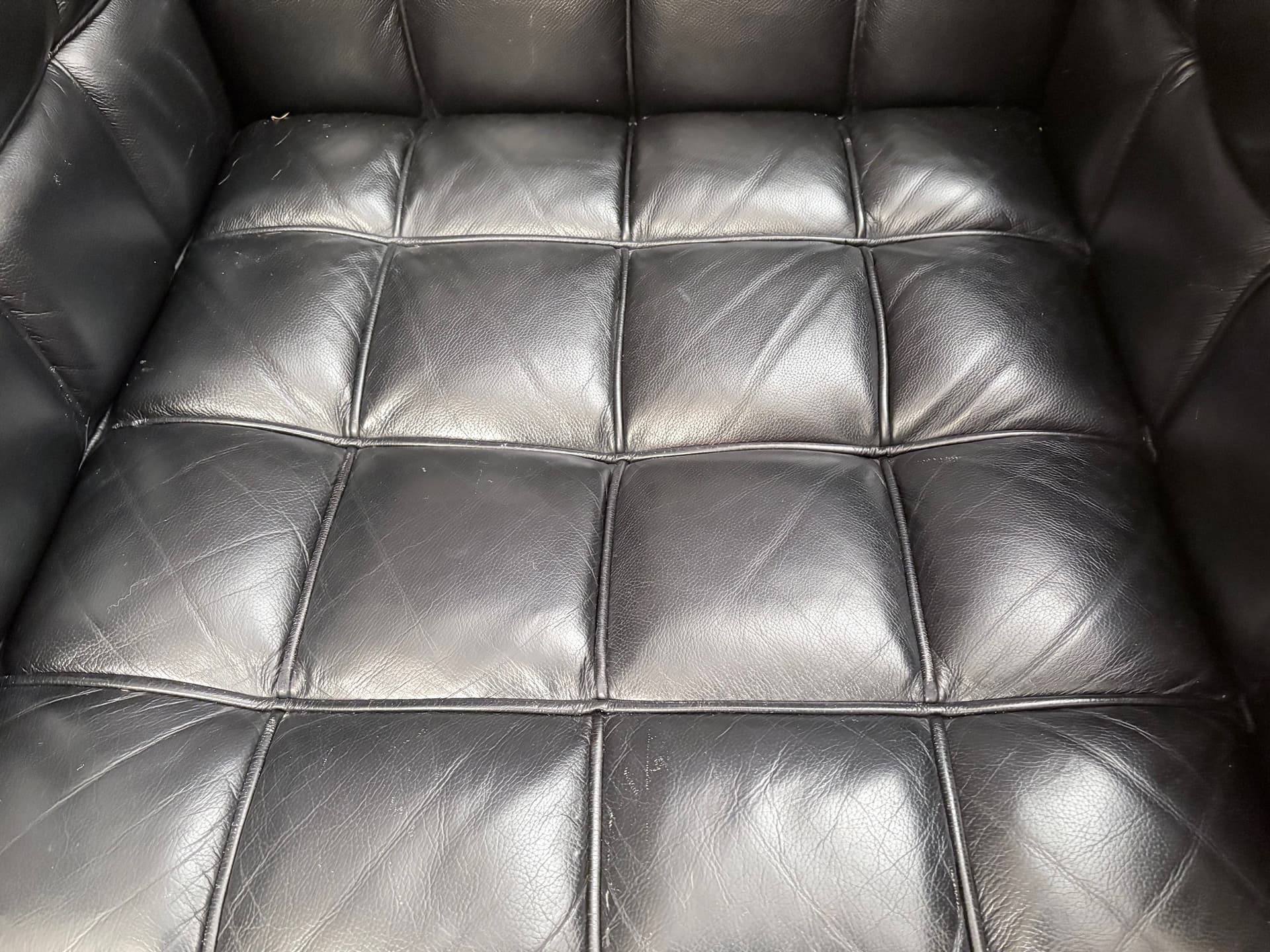 Para foteli Kubus 8020, skóra naturalna czarna, proj. J. Hoffmann, Austria, lata 80. - 190989