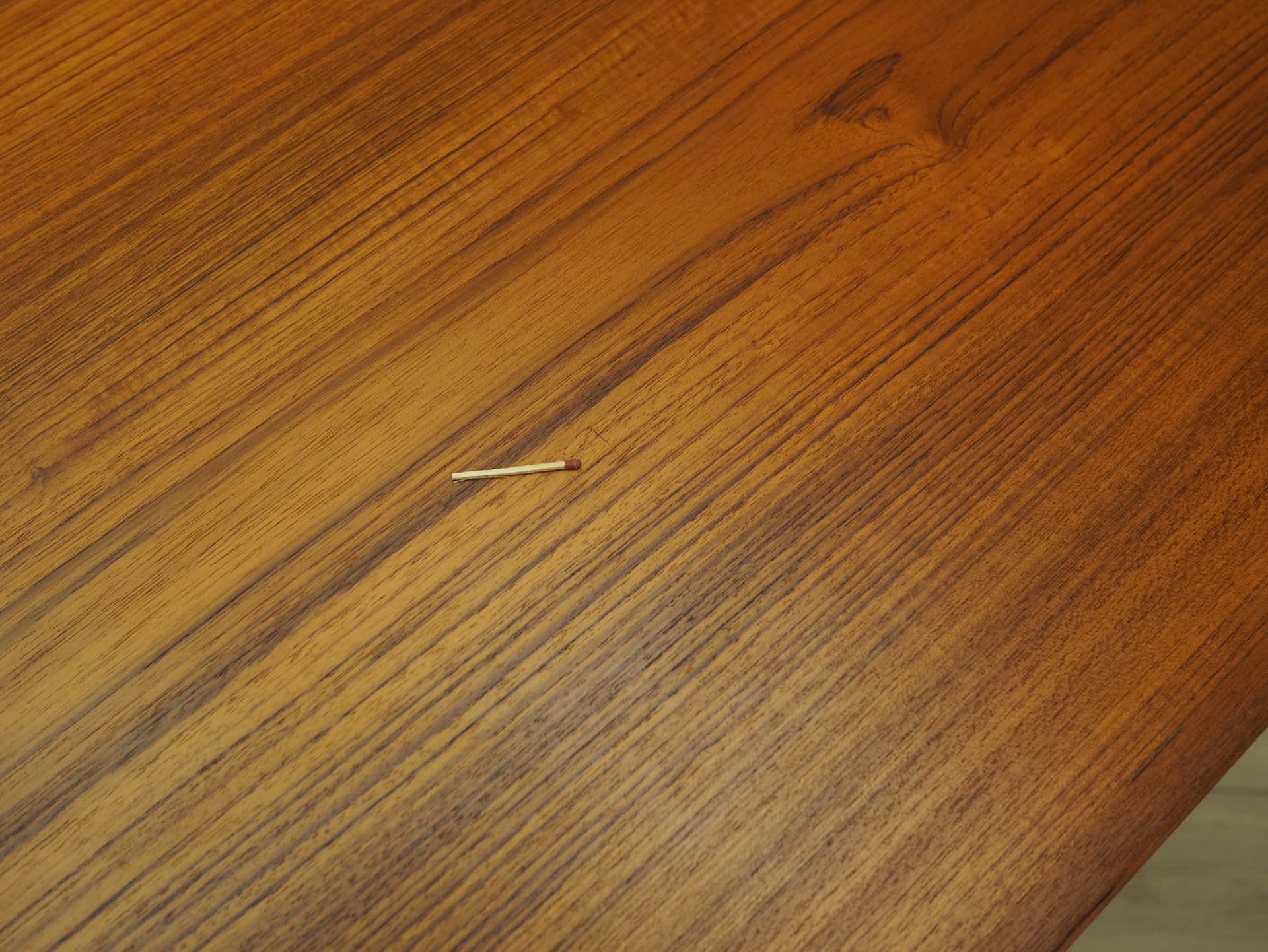 Biurko, tek brązowy, Dania, lata 70. - 191109