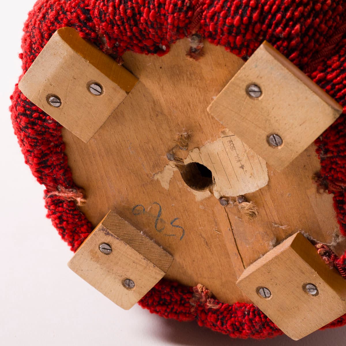 Pouf Tulip, red wool, by J. Halabala, Czech Republic, 1950s - 191377