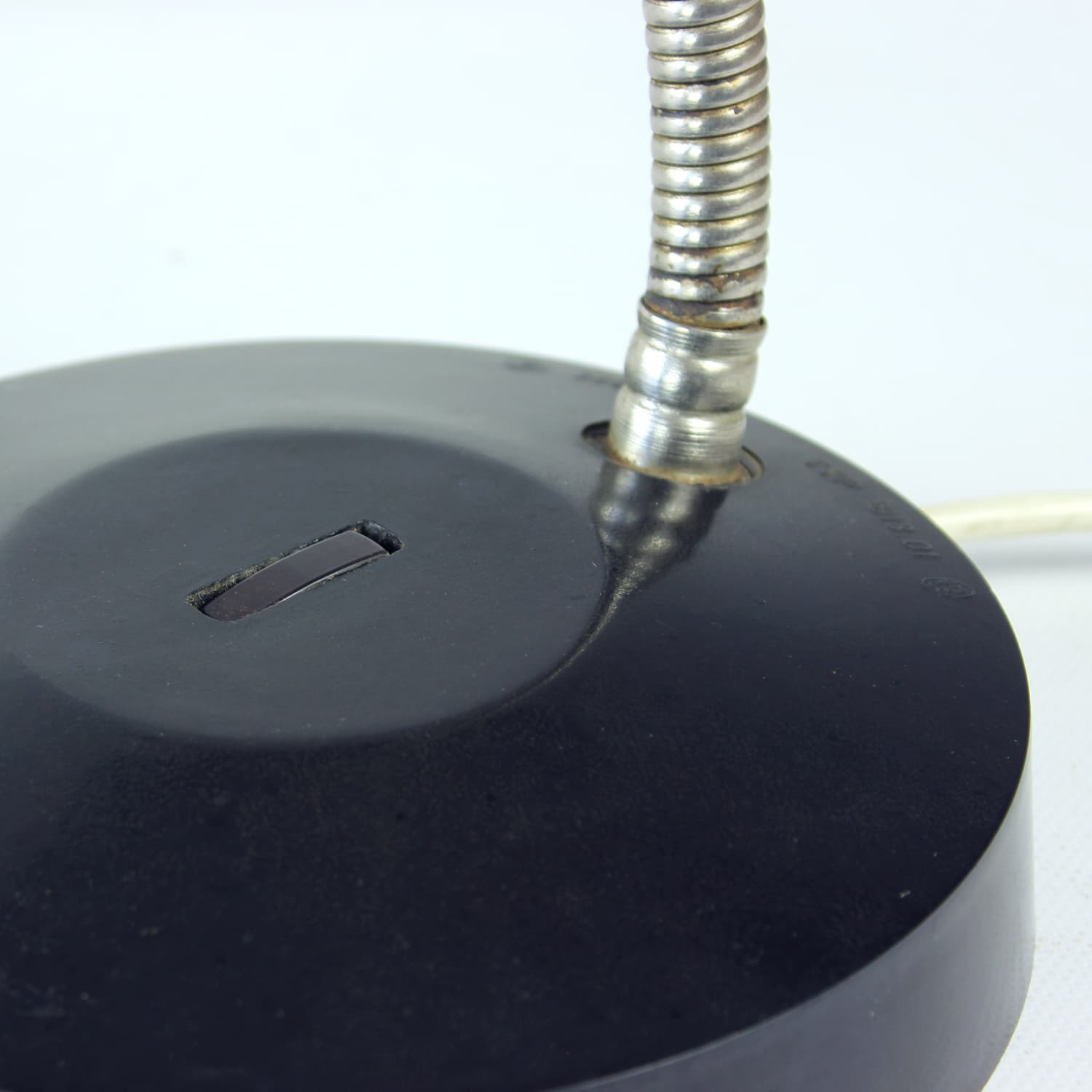 Lampa stołowa, bakelit czarny, Elektrosvit, Czechosłowacja, lata 50. - 191790