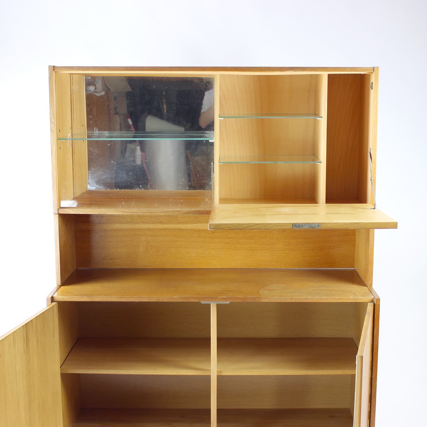 Komoda barowa U 460, dąb jasnobrązowy, proj. J. Jiroutek, Interier Praha, Czechosłowacja, lata 60. - 191809