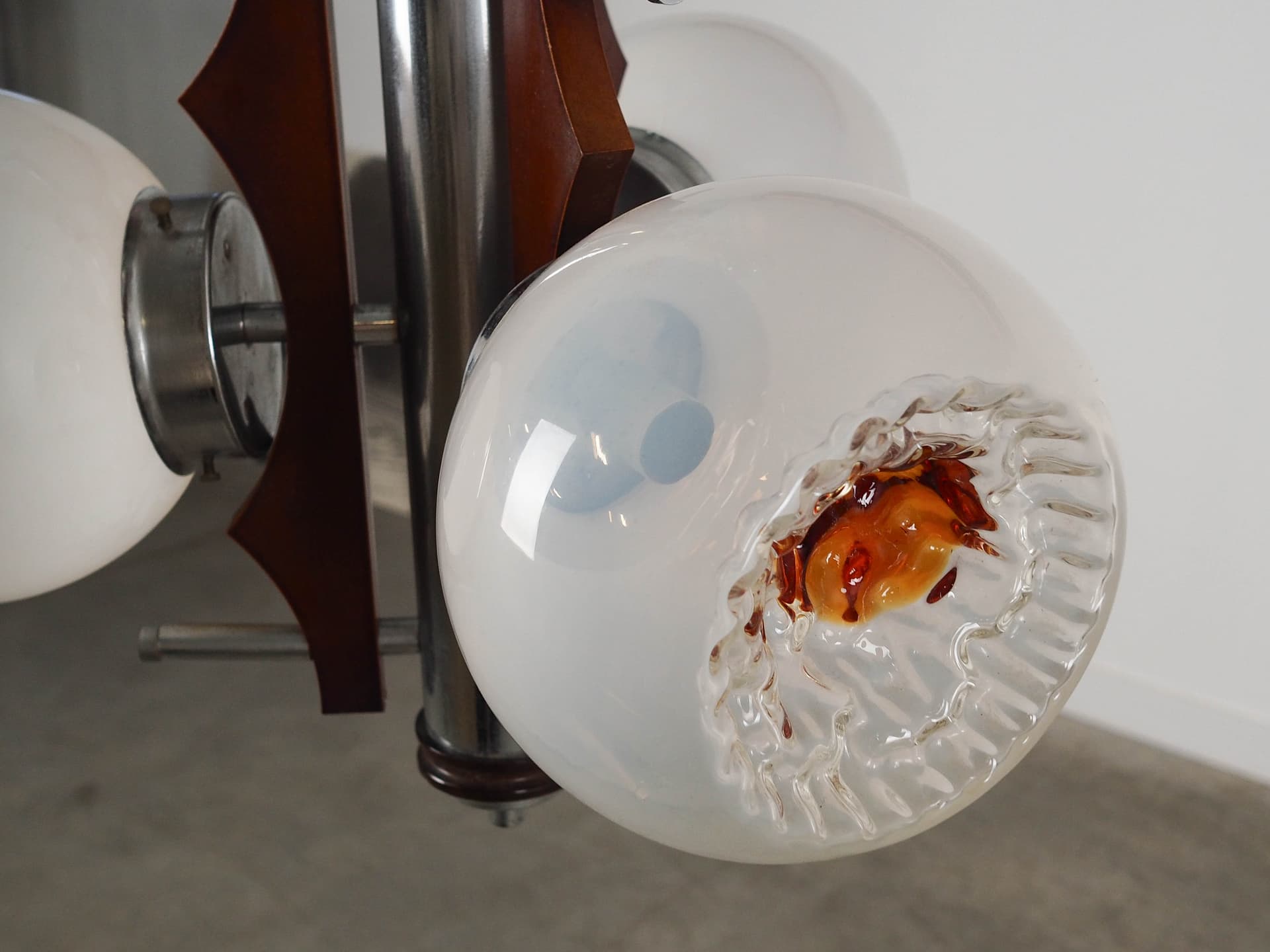 Pendant lamp, Murano glass, silver metal, brown wood, Italy, 1970s. - 192509