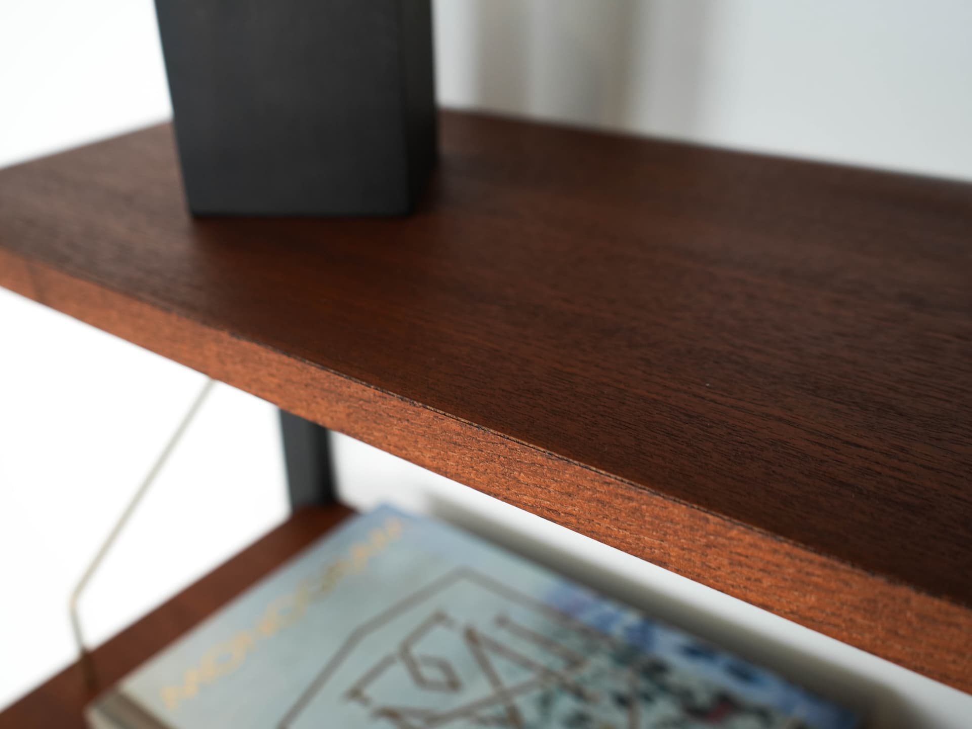 Regał systemowy, tek brązowy, metal czarny, szkło, Dania, lata 60. - 192530