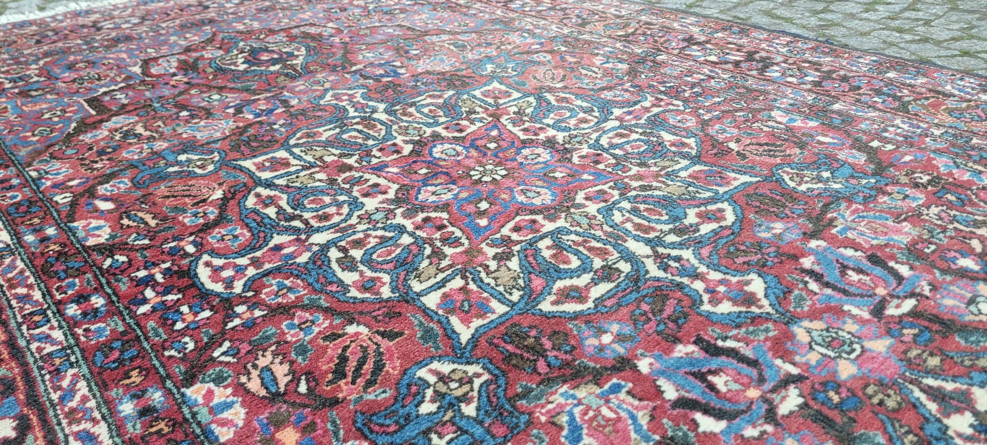 Dywan Meshed, granatowy, wełna, Iran, początek XX w., 235x146 cm - 192639