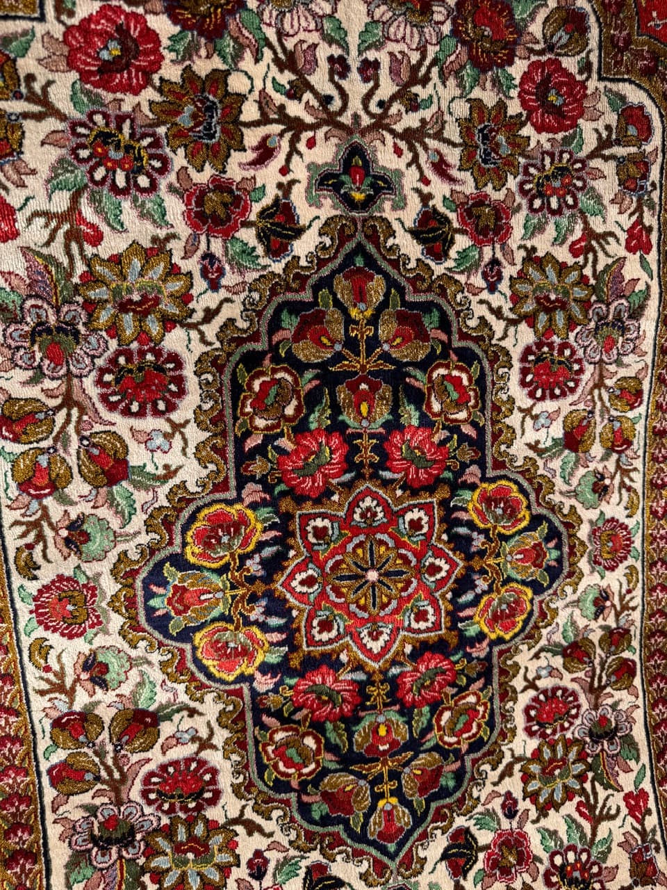 Rug Ghoum, 180x100 cm, multicolor silk, Iran - 192688