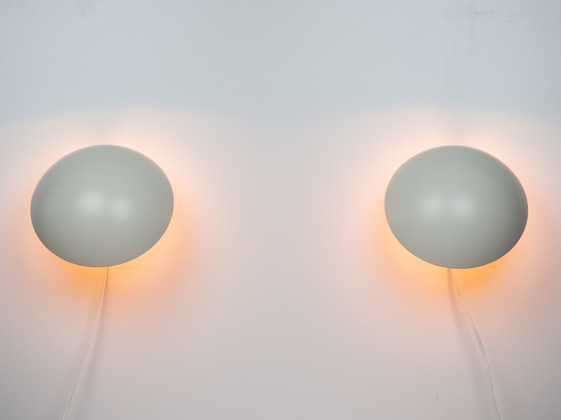 Pair of wall sconces PH Hat, grey metal, by P. Henningsen, Louis Poulsen, Denmark, 1970s. - 192712