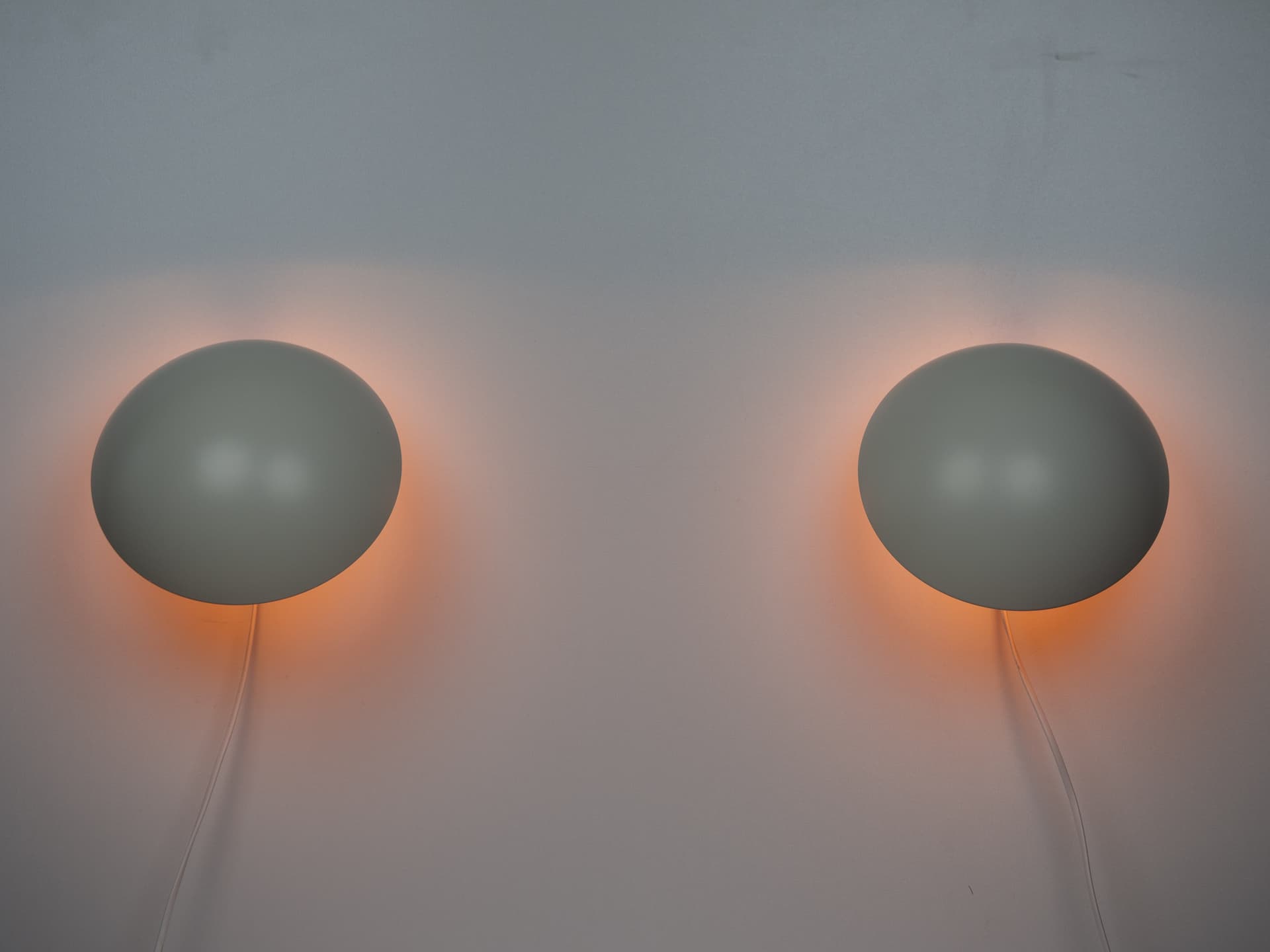 Pair of wall sconces PH Hat, grey metal, by P. Henningsen, Louis Poulsen, Denmark, 1970s. - 192711