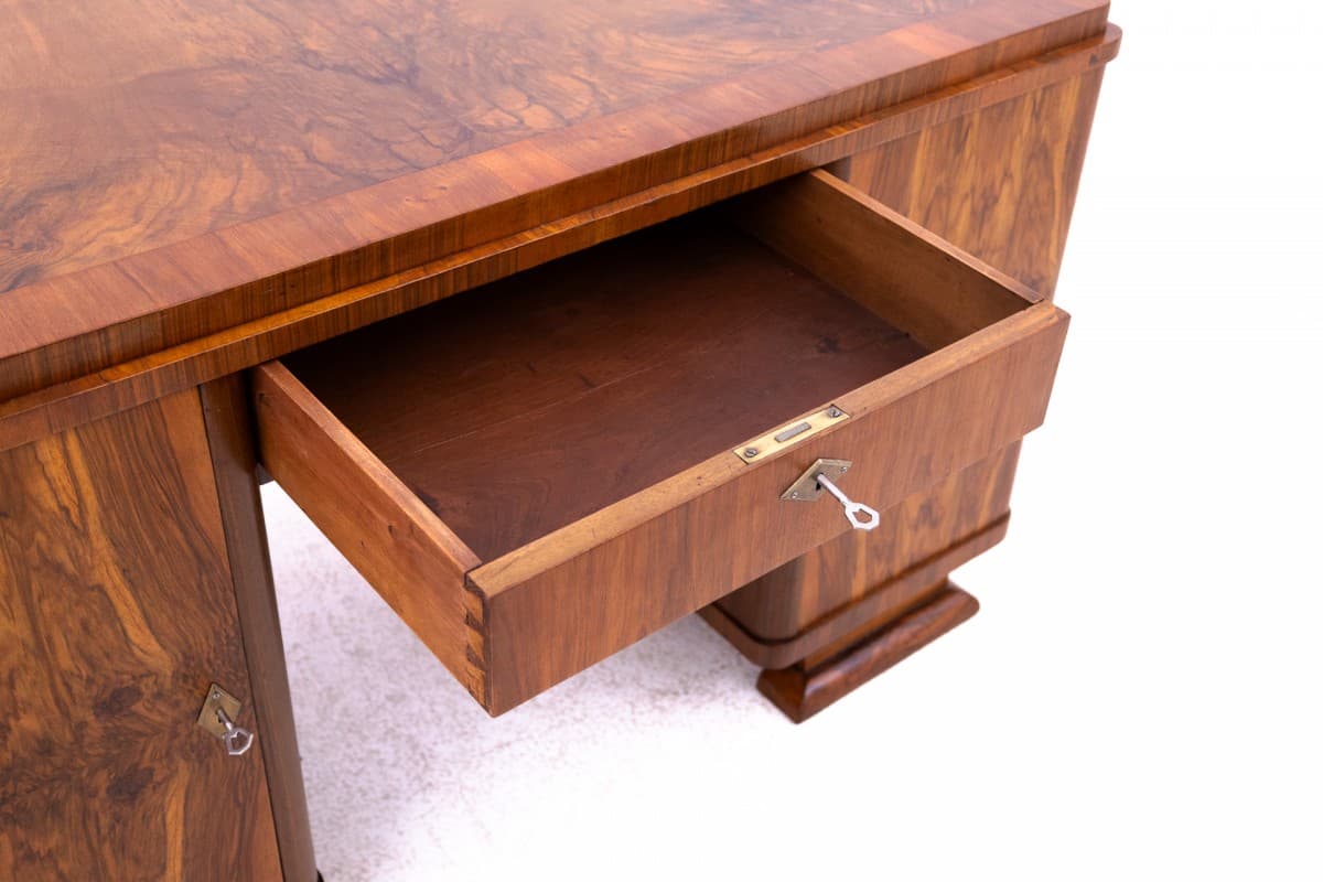 Desk Art Deco, medium brown walnut, Poland, 1920s - 192870
