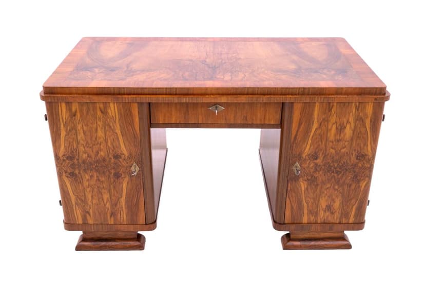 Desk Art Deco, medium brown walnut, Poland, 1920s