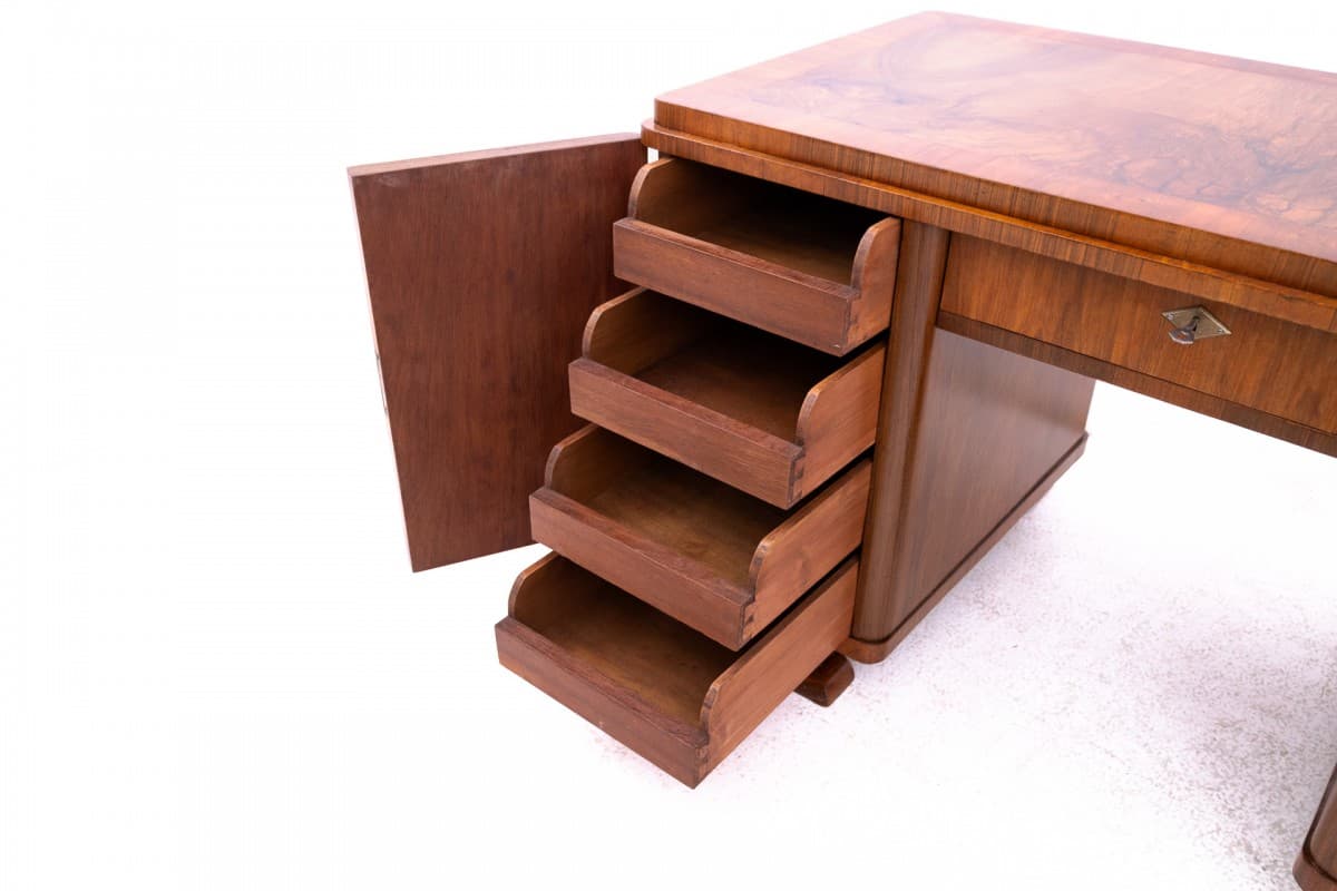 Desk Art Deco, medium brown walnut, Poland, 1920s - 192871