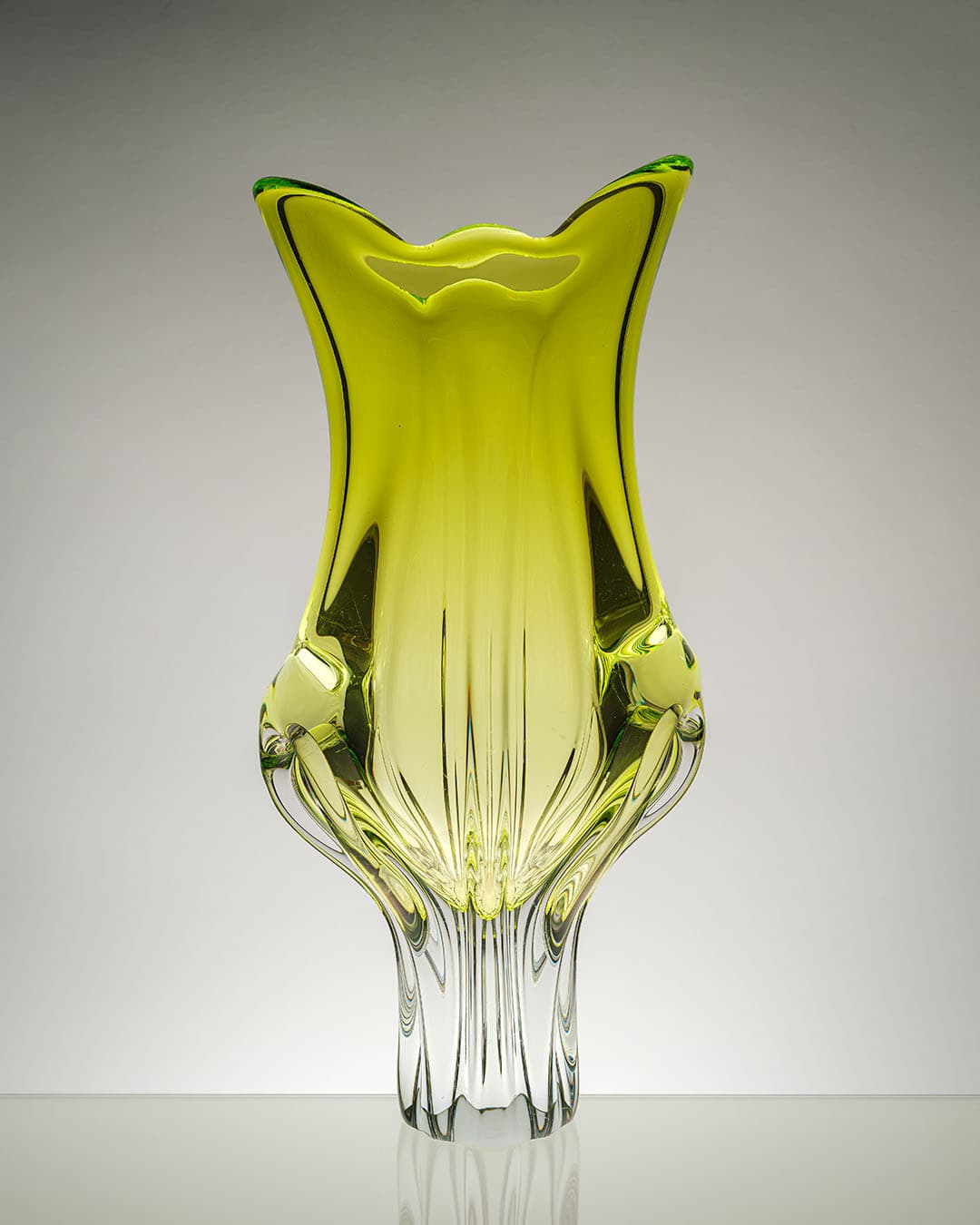 Wazon, limonkowy, szkło, proj. J. Hospodka, Czechosłowacja, lata 70. - 193425