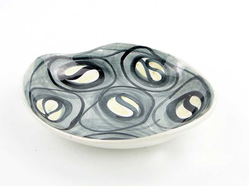 Plate Polish New Look, grey, ceramics, by E. Piwek-Białoborska, Włocławek, Poland, 1950s. - 193605