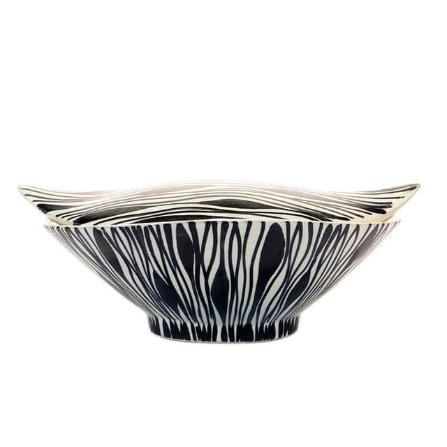 Bonbonniere, model 5054, white ceramics, hand-painted by A. Piwowarska, Włocławek, Poland, 1950s - DIMENSION