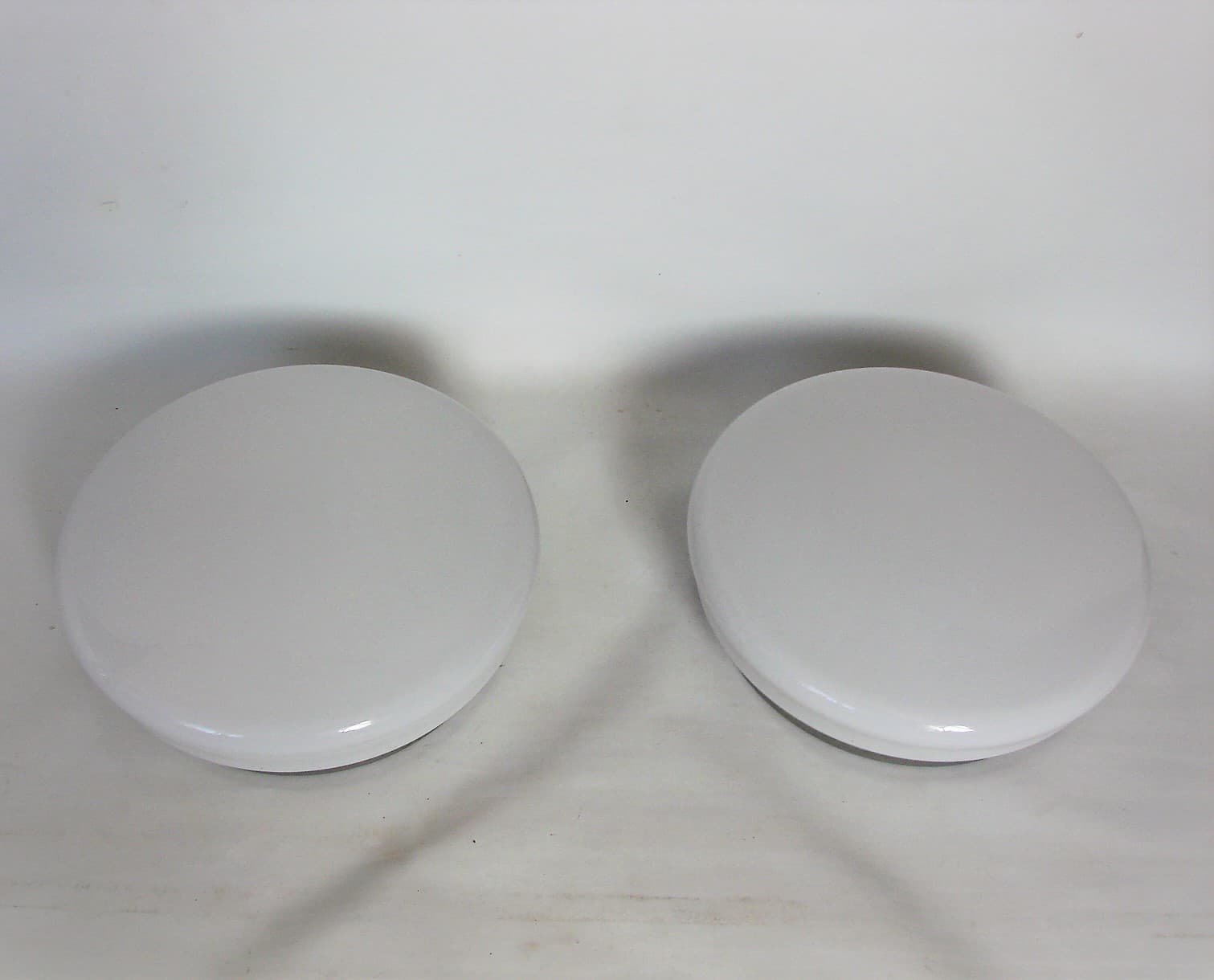 Pair of wall sconces, white glass, chrome steel, 1980s. - 194270