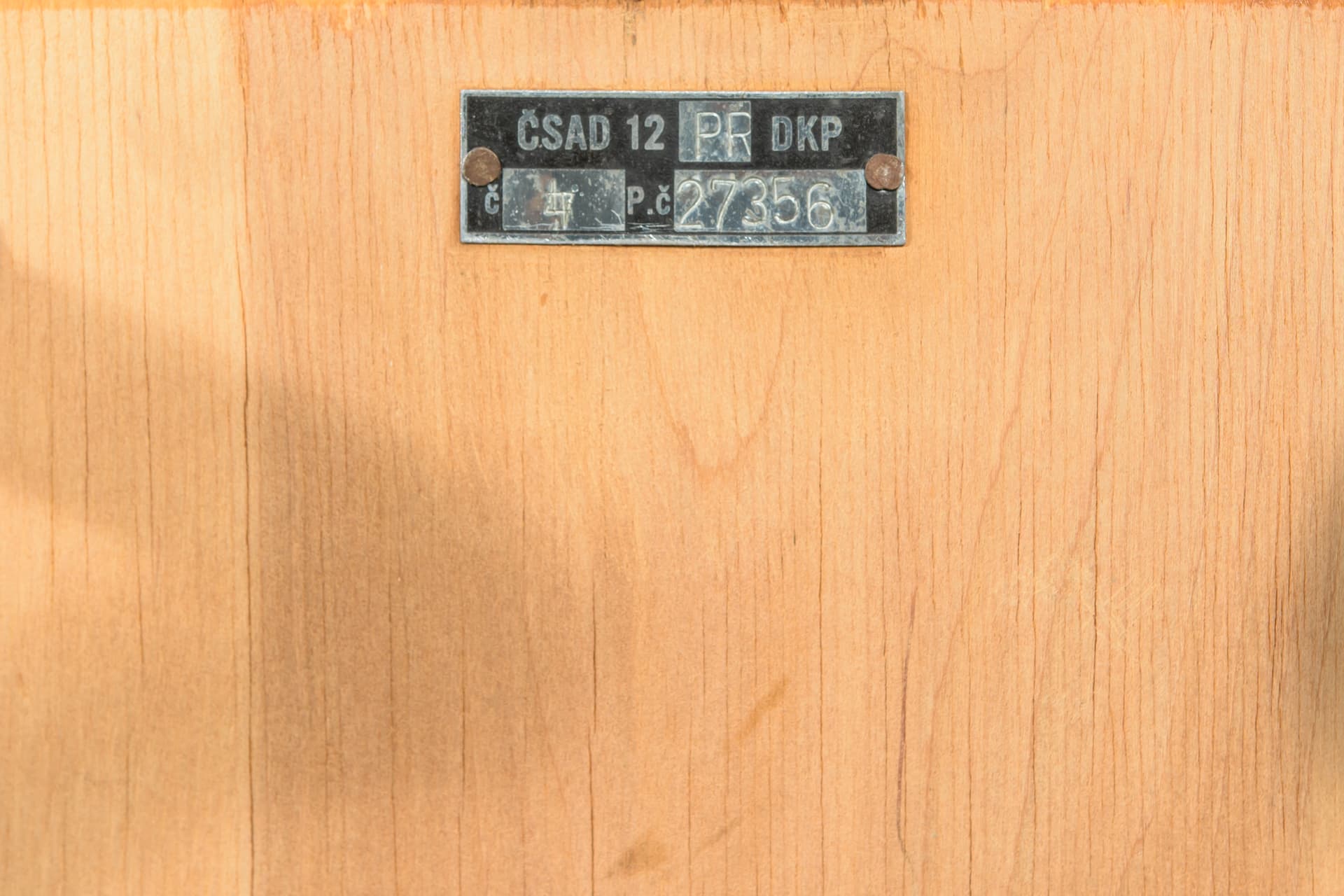 Pair of Bauhaus nightstands, walnut dark brown, chrome steel, Mücke-Melder, Czechoslovakia, 1930s. - 194646