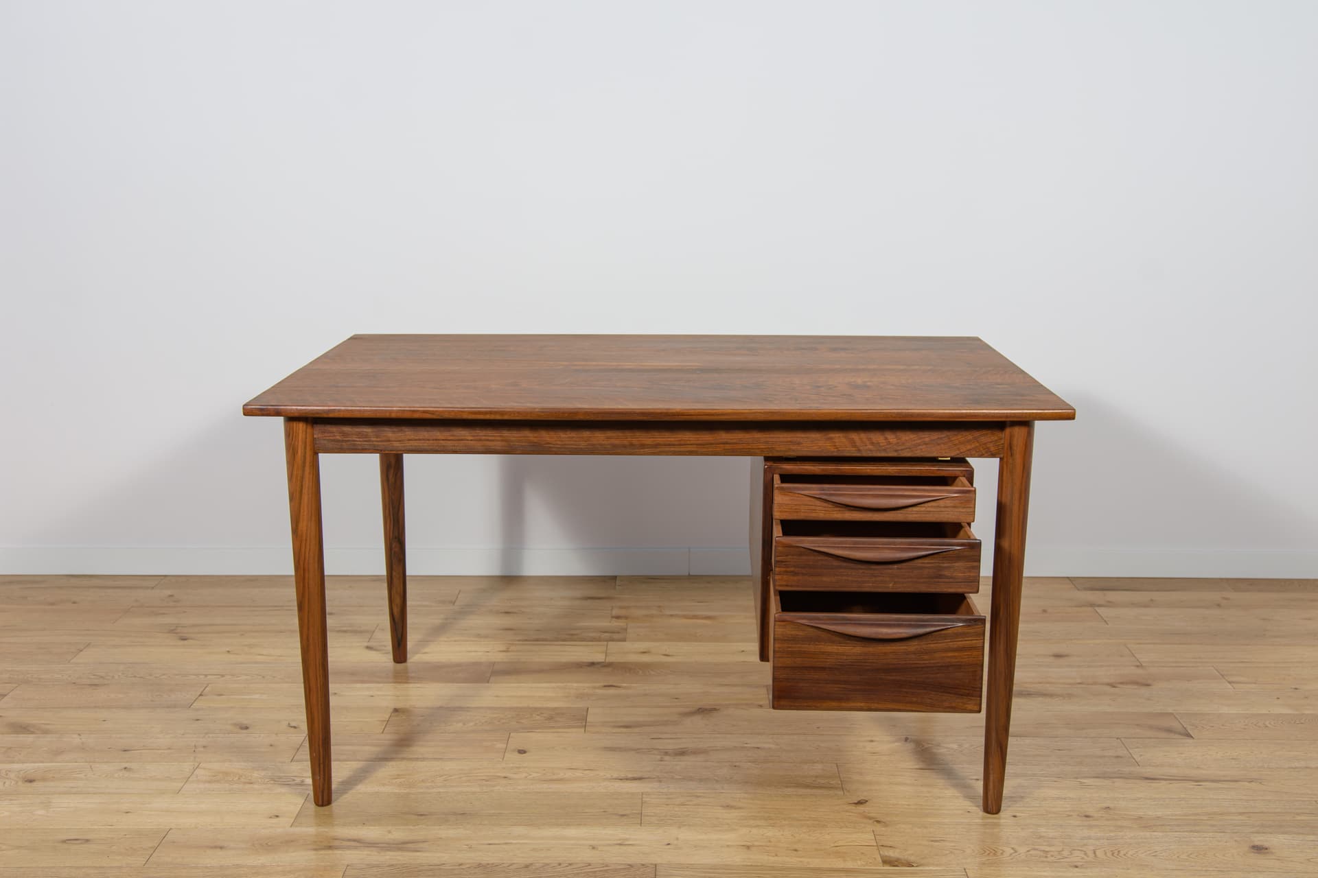 Desk, walnut brown, by R. Hansen, Denmark, 1960s - 194721