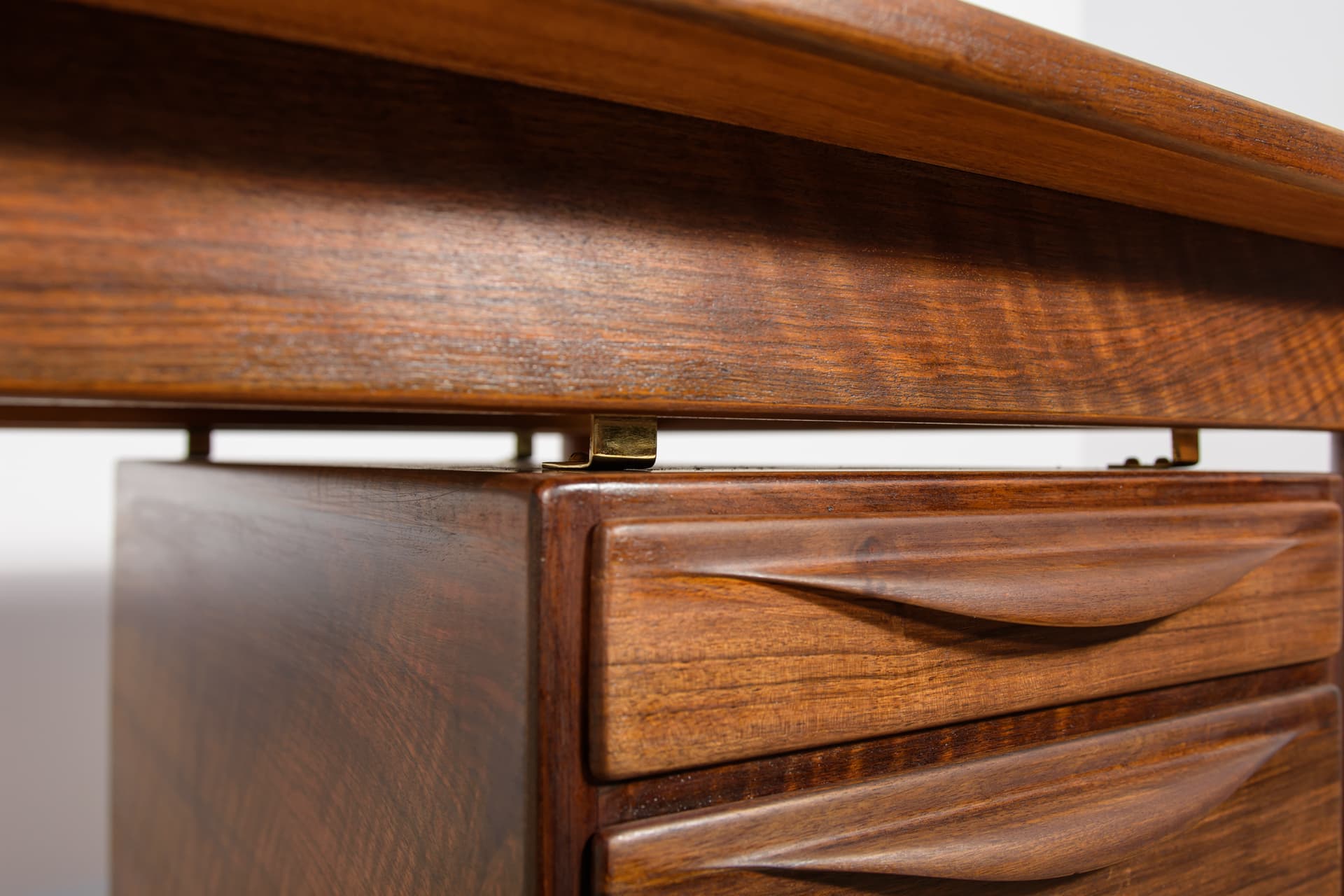 Desk, walnut brown, by R. Hansen, Denmark, 1960s - 194726