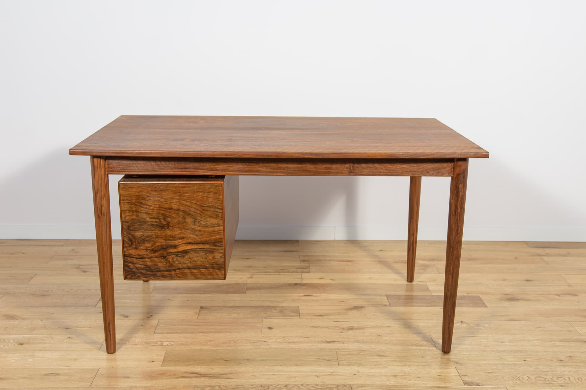 Desk, walnut brown, by R. Hansen, Denmark, 1960s - 194724