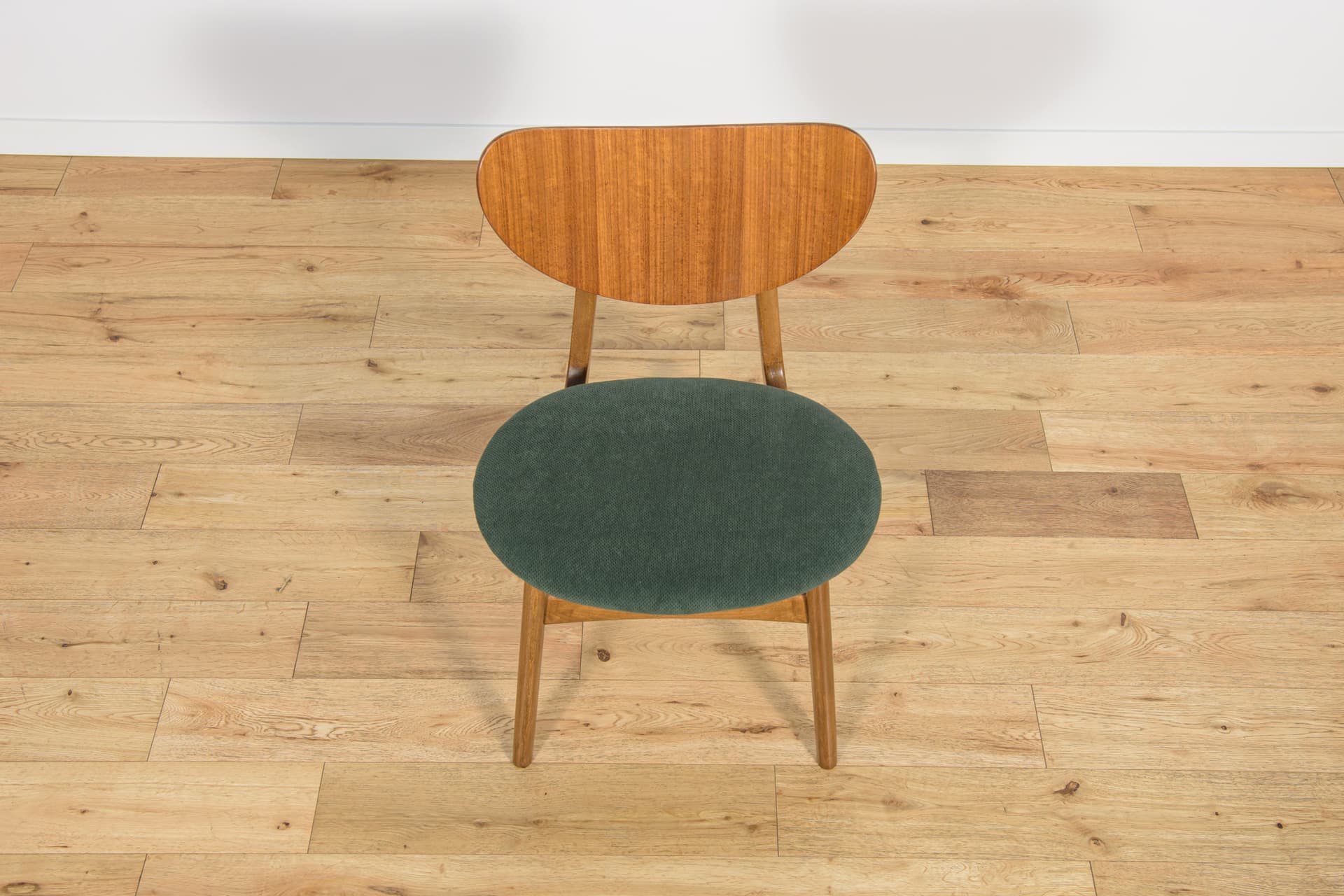 Komplet czterech krzeseł Librenza, beech brązowy, teak brązowy, tkanina zielona, G-Plan, Wielka Brytania, lata 60. - 194755