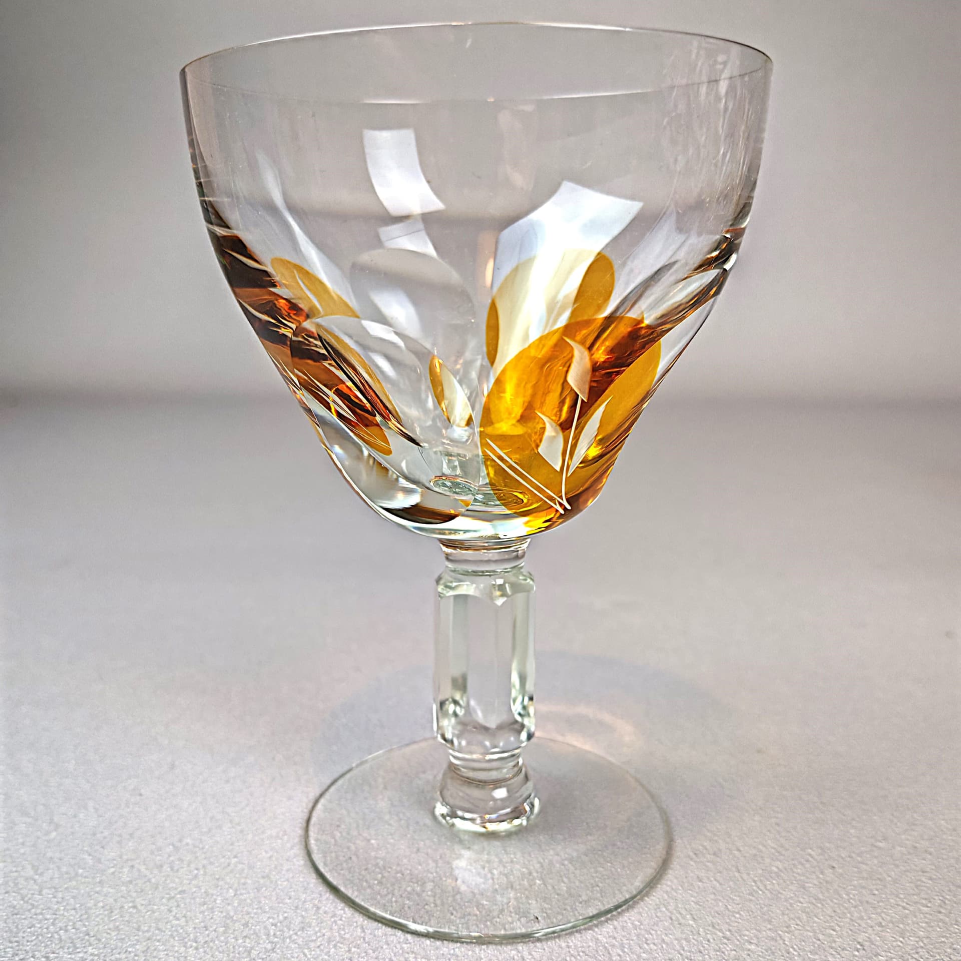 Komplet kieliszków do wina Golden Honey, transparentny, kryształ, art déco, początek XX w. - 194894