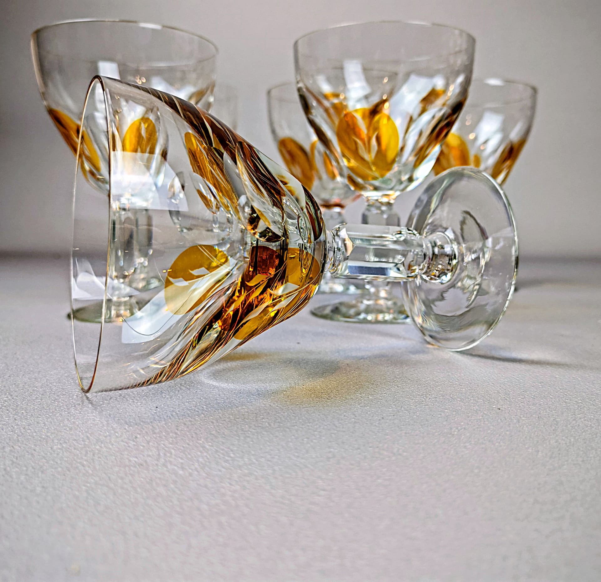 Komplet kieliszków do wina Golden Honey, transparentny, kryształ, art déco, początek XX w. - 194892